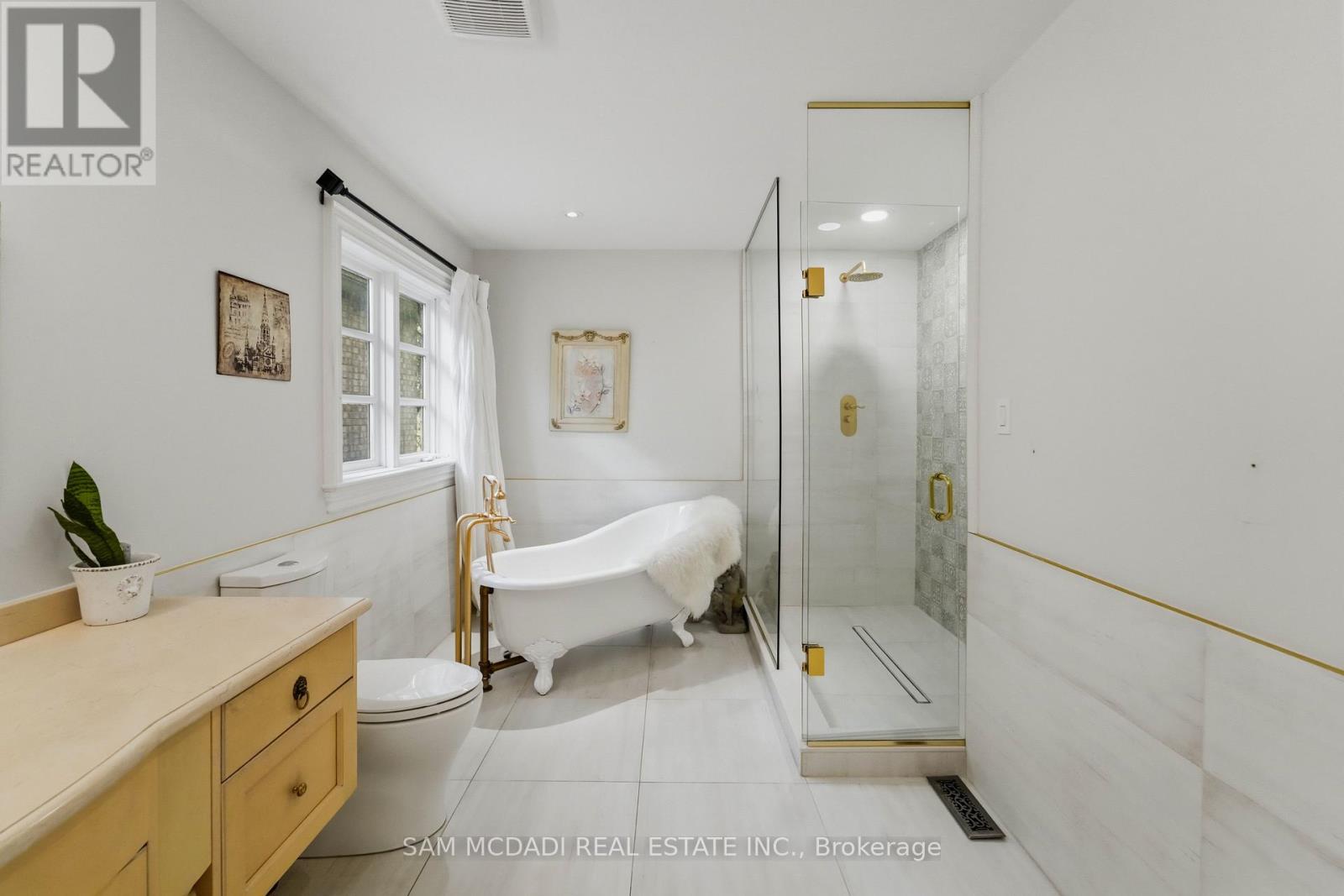 5481 Middleport Crescent, Mississauga, Ontario  L4Z 3V2 - Photo 20 - W13454004