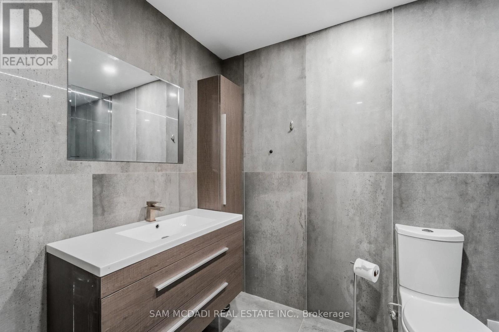 5481 Middleport Crescent, Mississauga, Ontario  L4Z 3V2 - Photo 39 - W13454004