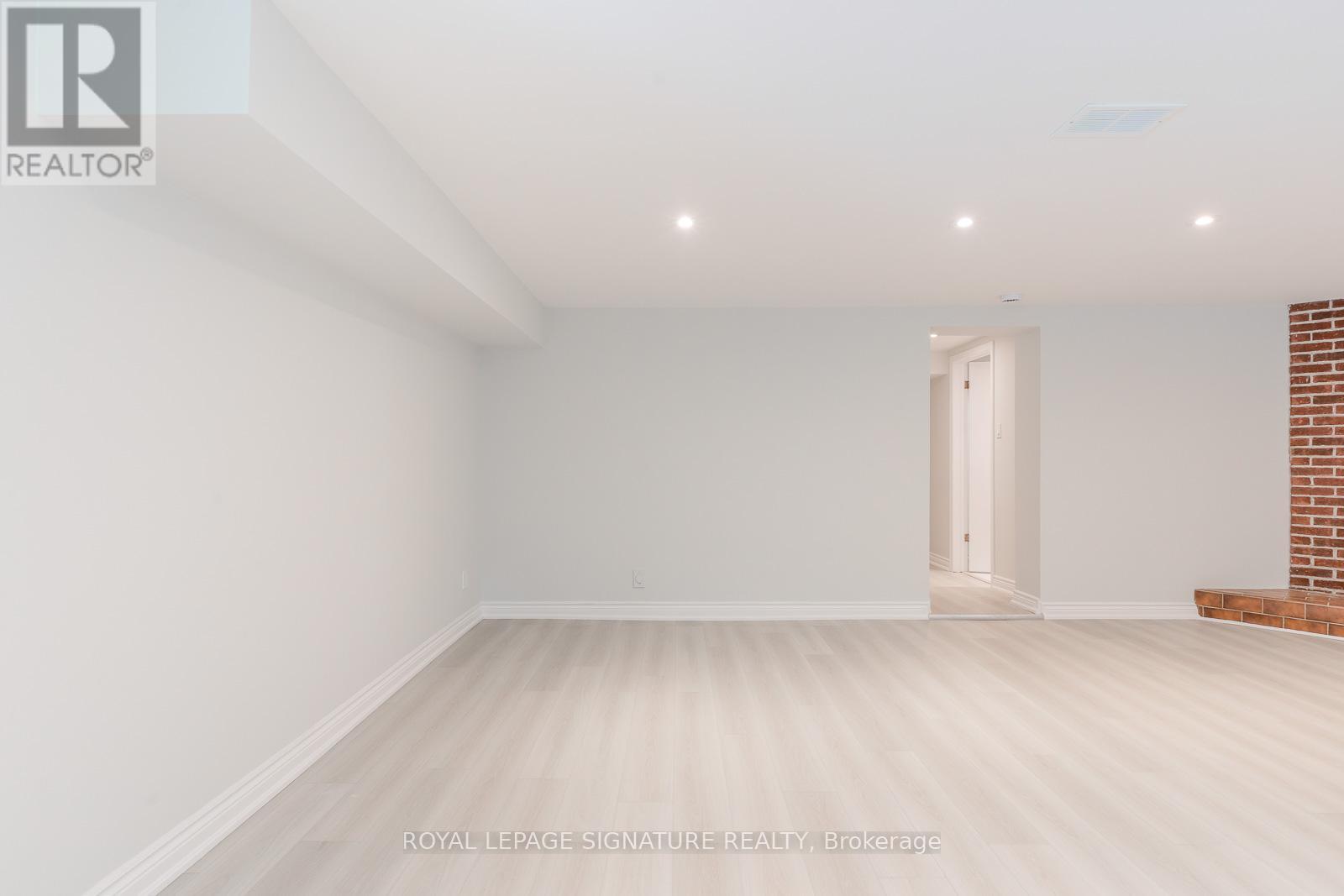 14 Canerouth Drive, Toronto, Ontario  M9C 3R5 - Photo 16 - W13454020