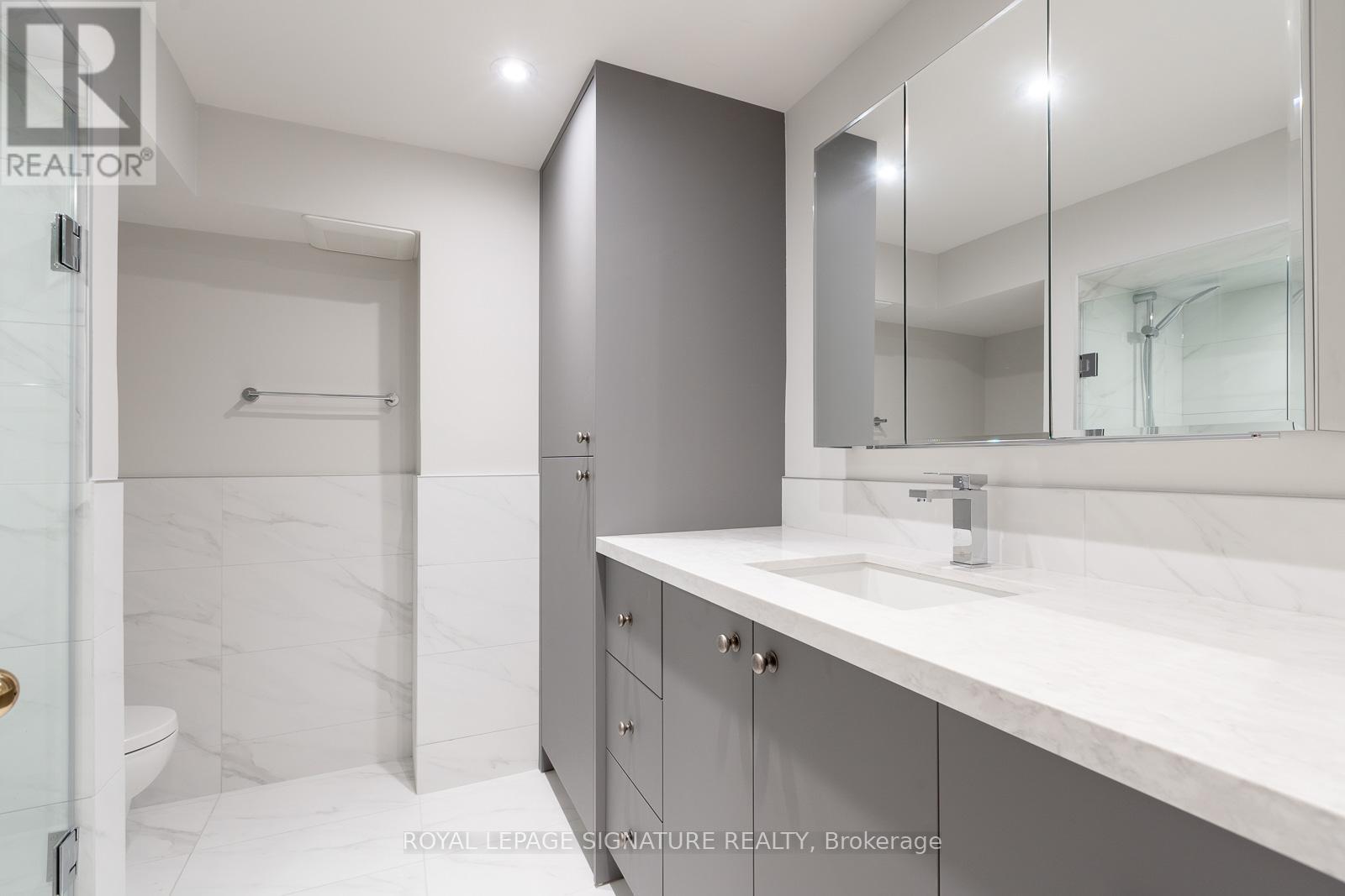 14 Canerouth Drive, Toronto, Ontario  M9C 3R5 - Photo 20 - W13454020