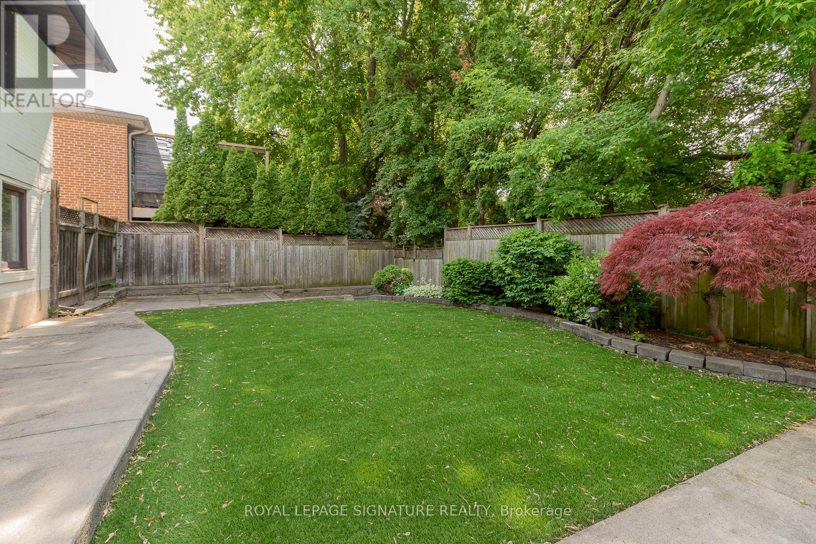 14 Canerouth Drive, Toronto, Ontario  M9C 3R5 - Photo 30 - W13454020