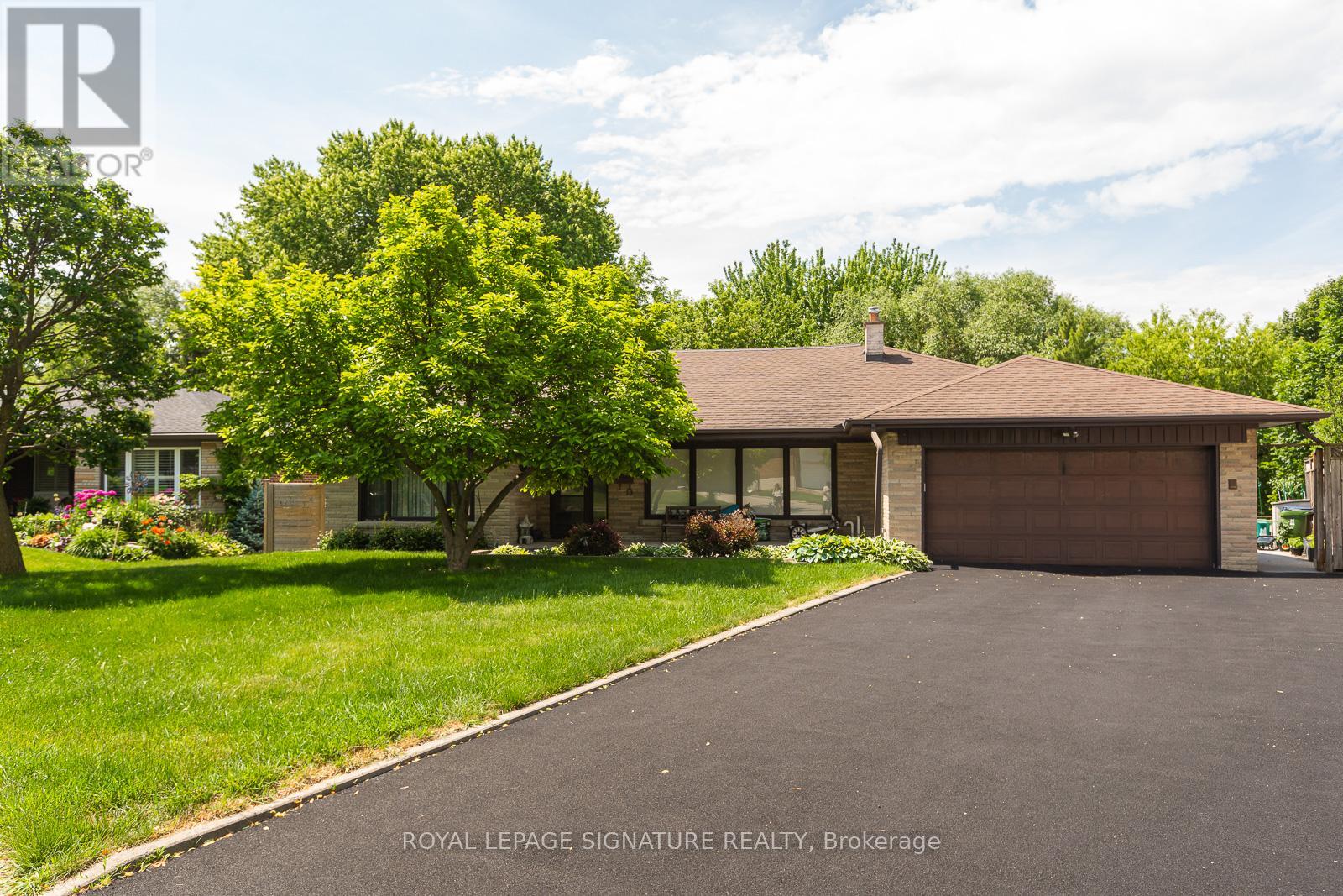 14 Canerouth Drive, Toronto, Ontario  M9C 3R5 - Photo 32 - W13454020