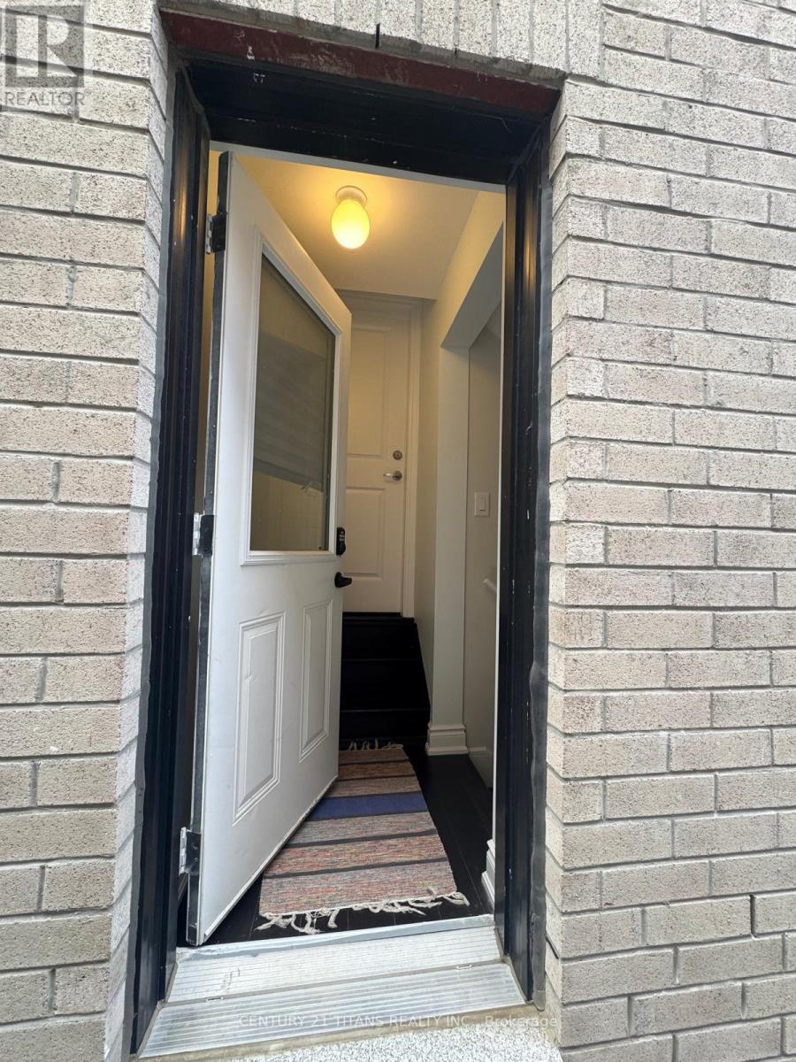 Bsmt - 4 Priory Drive, Whitby, Ontario  L1P 0K9 - Photo 12 - E13448828