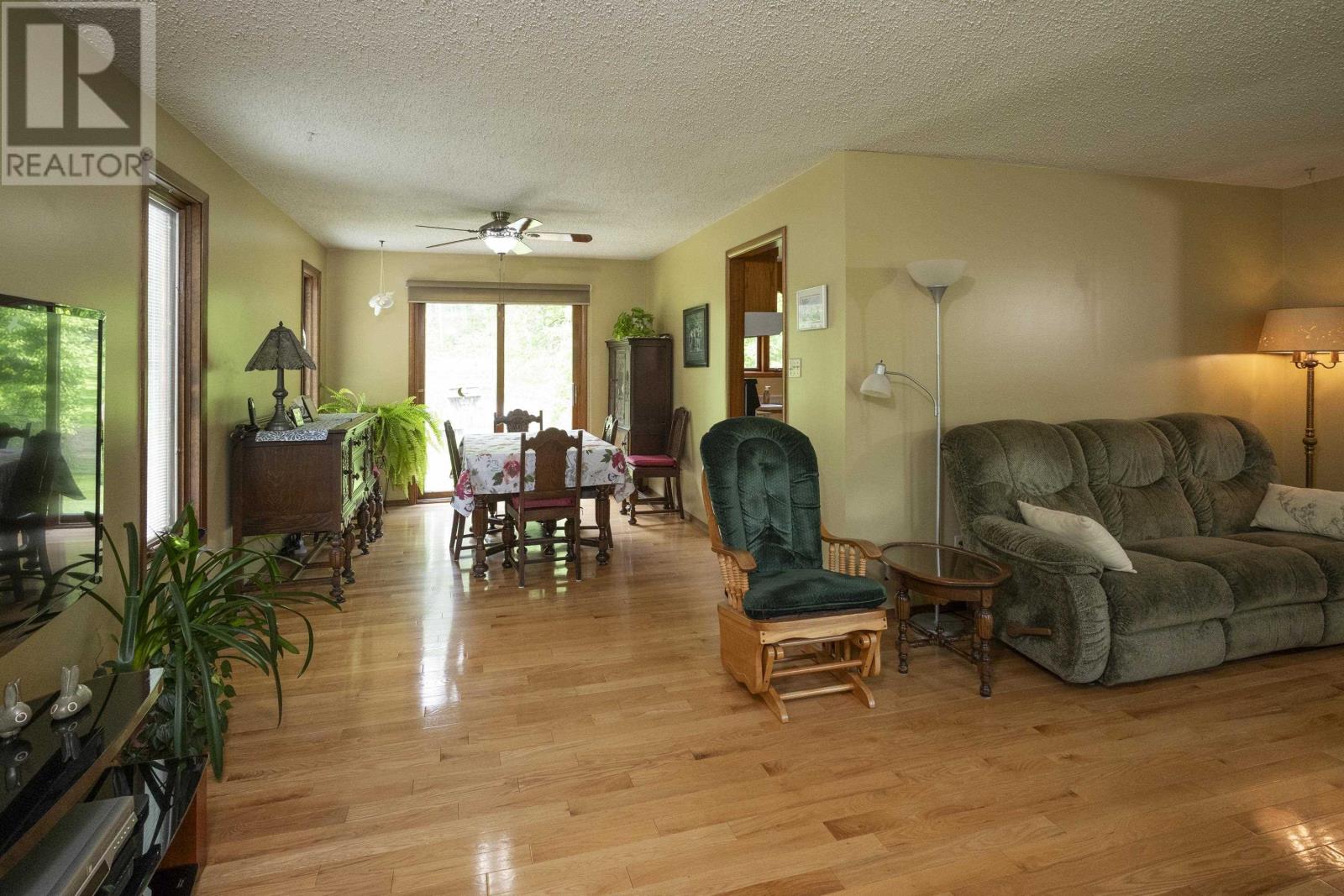 691 Nicholetts Rd, Thunder Bay, Ontario  P0T 2G0 - Photo 11 - TB2601533