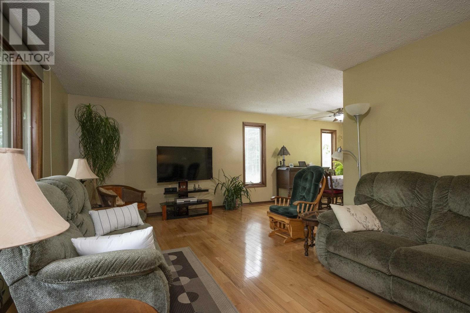 691 Nicholetts Rd, Thunder Bay, Ontario  P0T 2G0 - Photo 10 - TB2601533