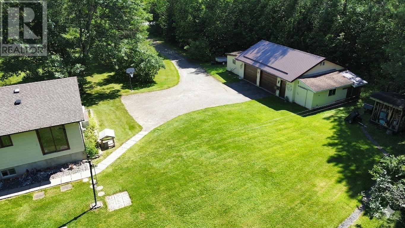 691 Nicholetts Rd, Thunder Bay, Ontario  P0T 2G0 - Photo 42 - TB2601533
