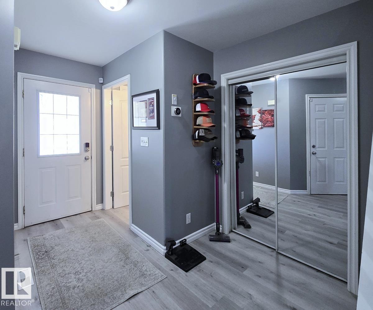 32 Bridgeview Cr, Fort Saskatchewan, Alberta  T8L 4J4 - Photo 2 - E4494034