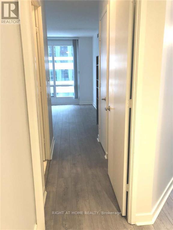 710 - 85 Bloor Street E, Toronto, Ontario  M4W 3Y1 - Photo 5 - C13454032