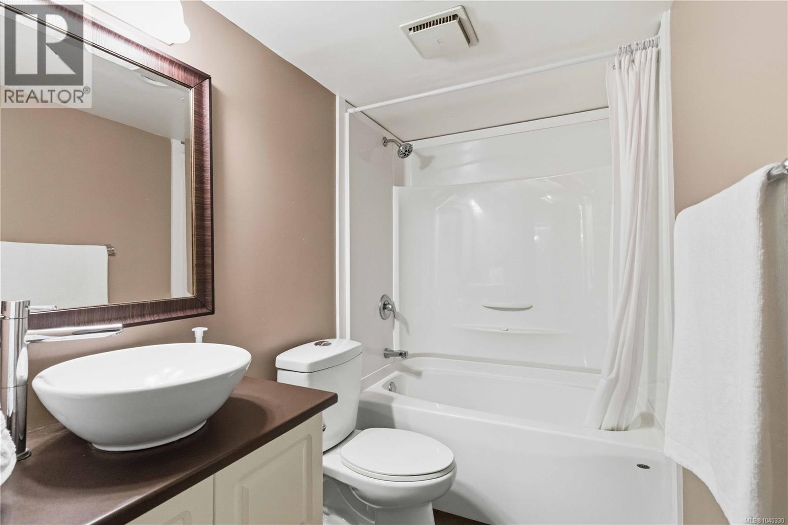 111 909 Pembroke St, Victoria, British Columbia  V8T 4Z5 - Photo 18 - 1040330