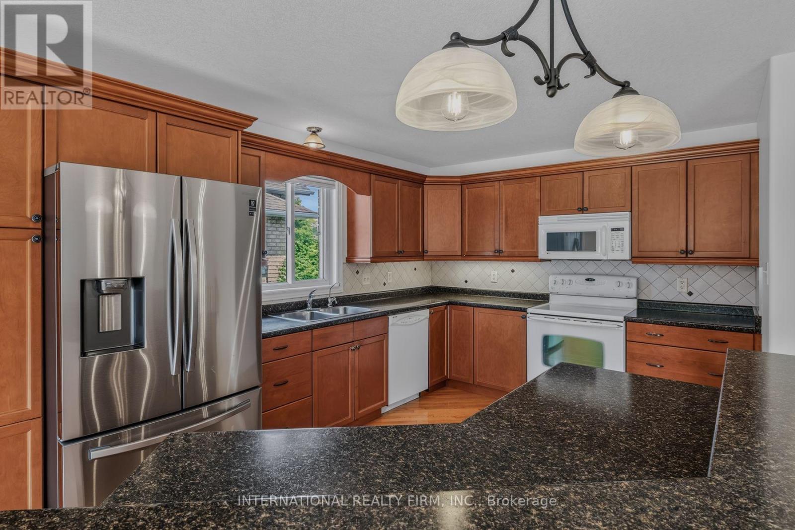 18 Sea Breeze Drive, Norfolk, Ontario  N0A 1N7 - Photo 14 - X13027848