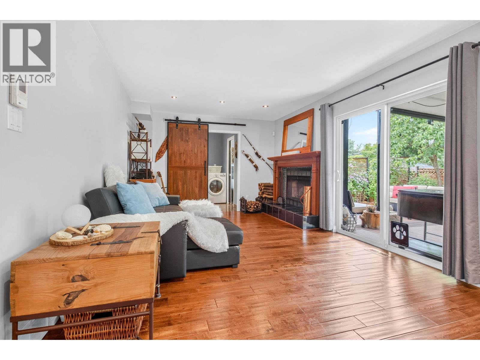 1167 Castle Crescent, Port Coquitlam, British Columbia  V3C 5E3 - Photo 11 - R3136359