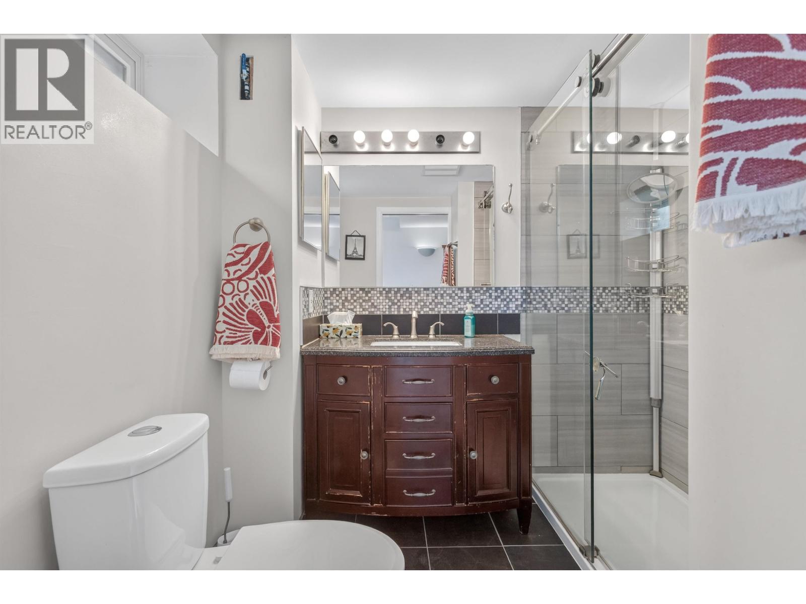 1167 Castle Crescent, Port Coquitlam, British Columbia  V3C 5E3 - Photo 32 - R3136359