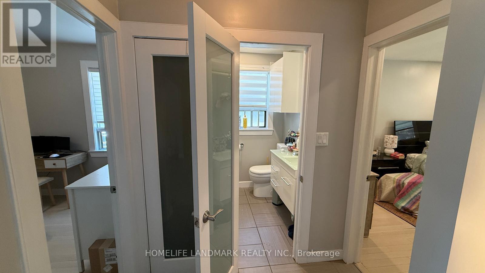 78 Yorkview Drive, Toronto, Ontario  M8Z 2G2 - Photo 13 - W13454046
