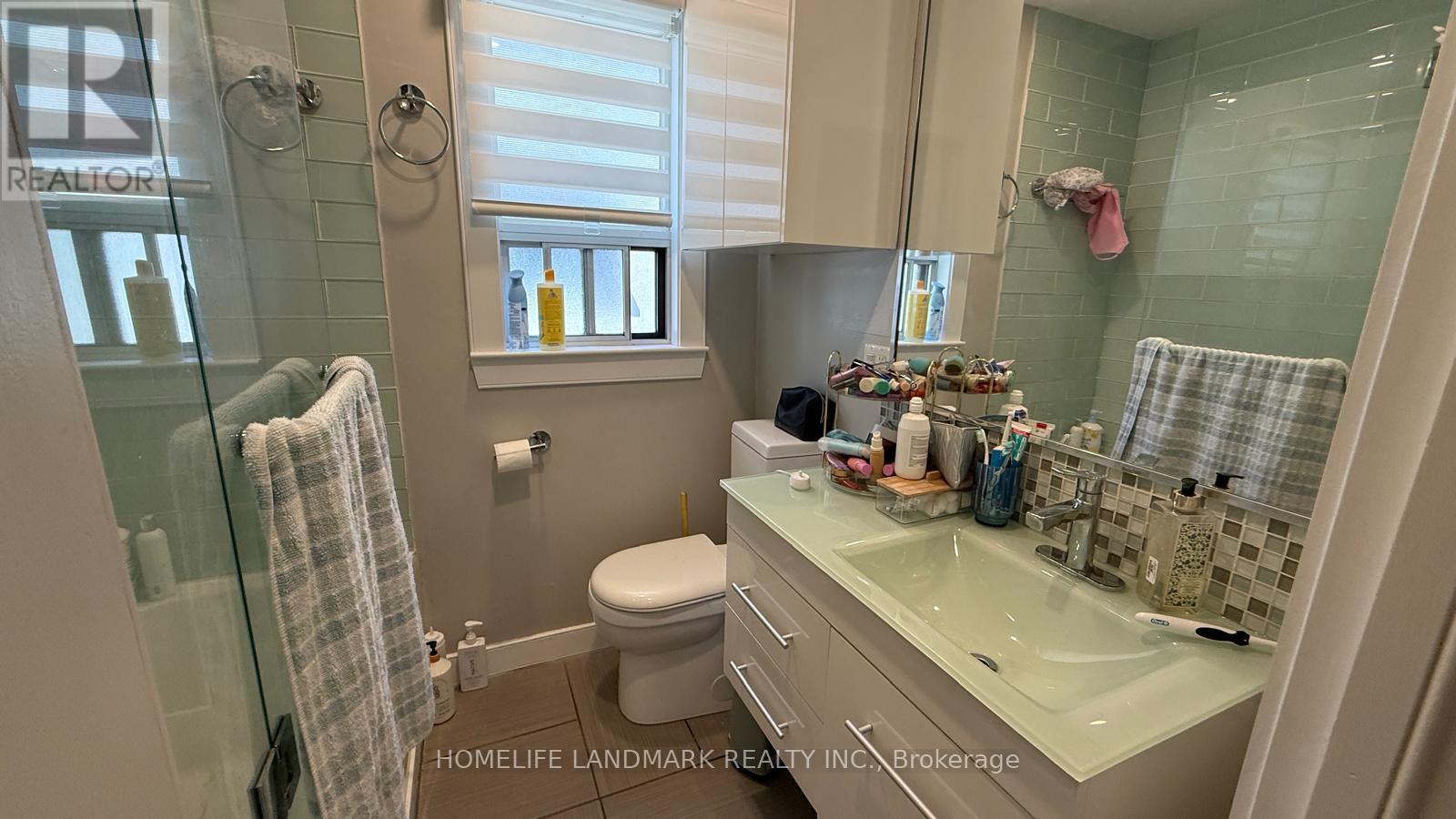 78 Yorkview Drive, Toronto, Ontario  M8Z 2G2 - Photo 17 - W13454046