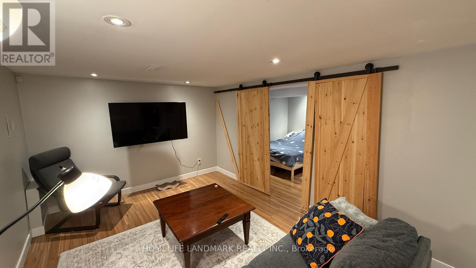 78 Yorkview Drive, Toronto, Ontario  M8Z 2G2 - Photo 25 - W13454046