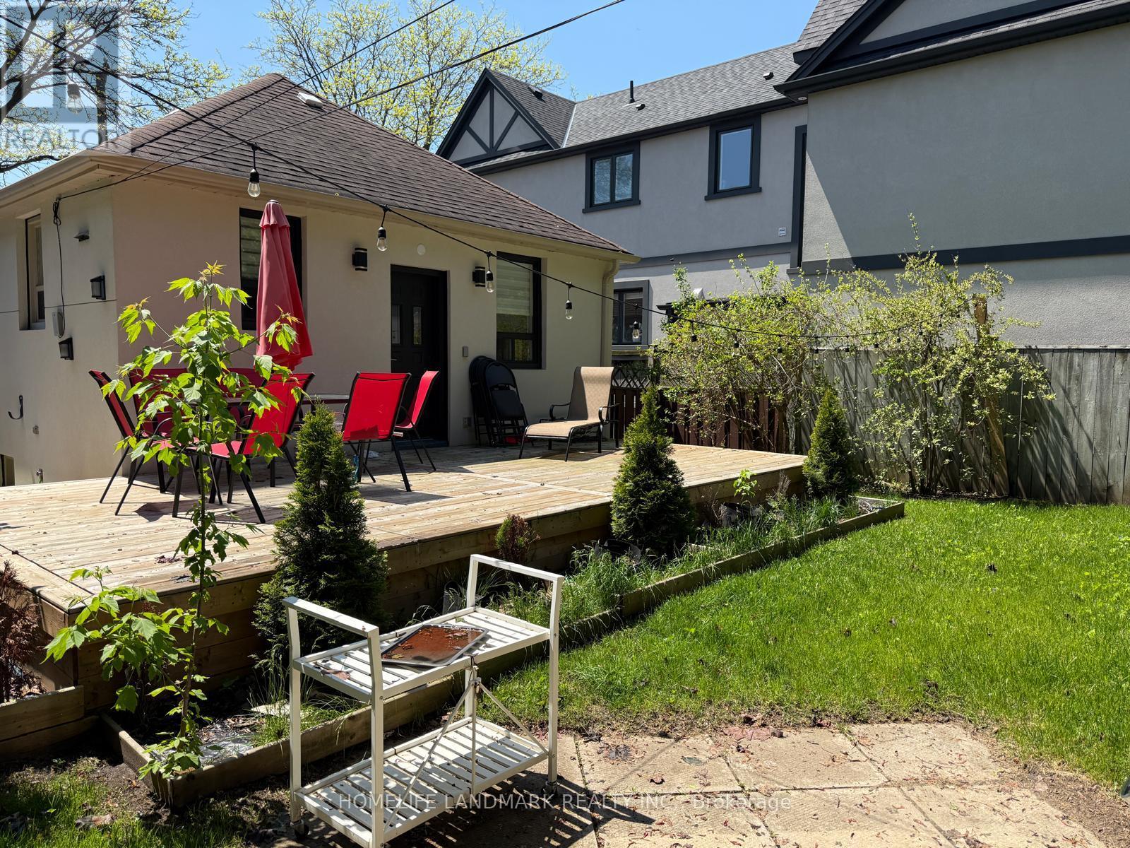 78 Yorkview Drive, Toronto, Ontario  M8Z 2G2 - Photo 26 - W13454046