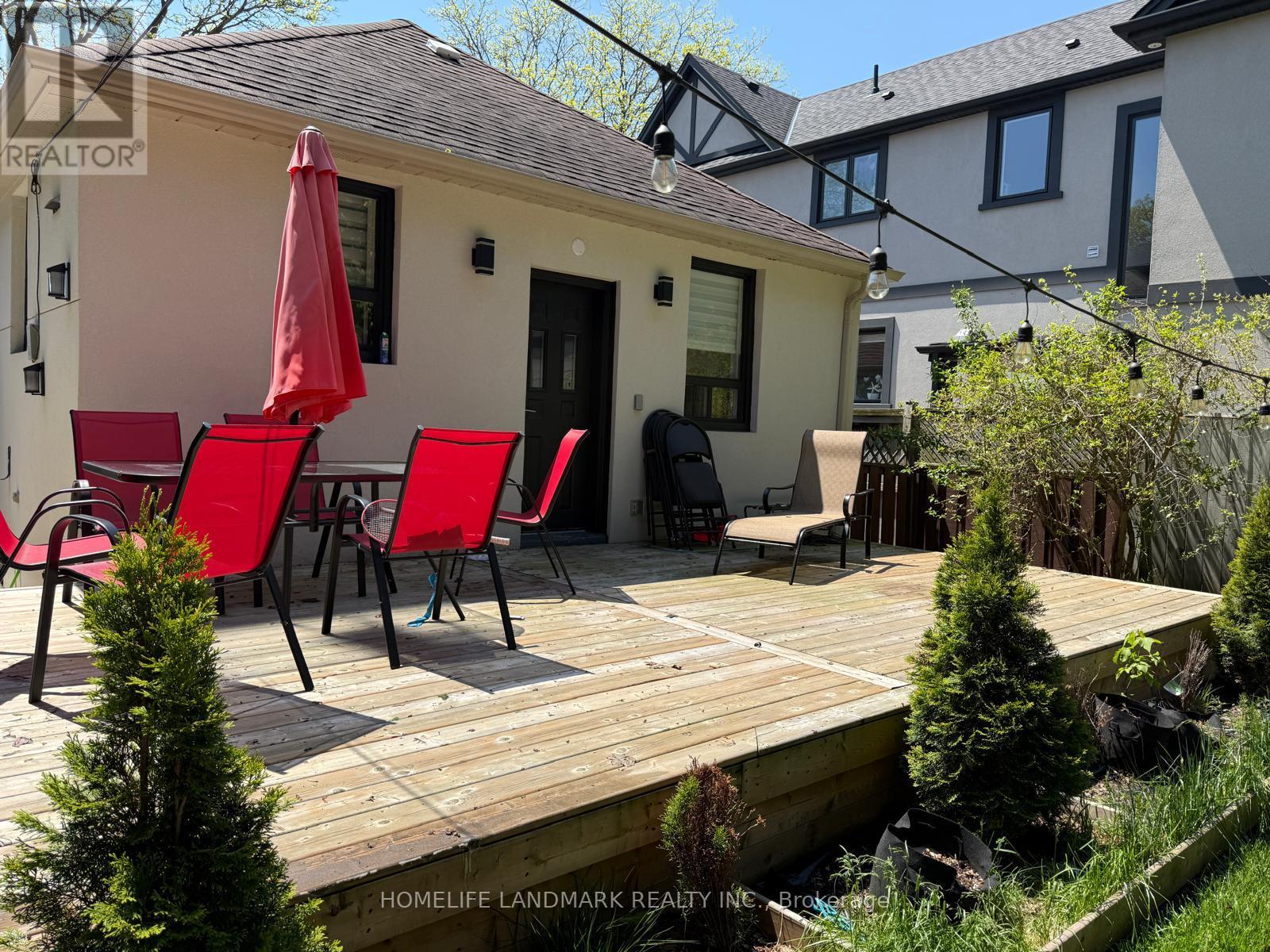 78 Yorkview Drive, Toronto, Ontario  M8Z 2G2 - Photo 27 - W13454046