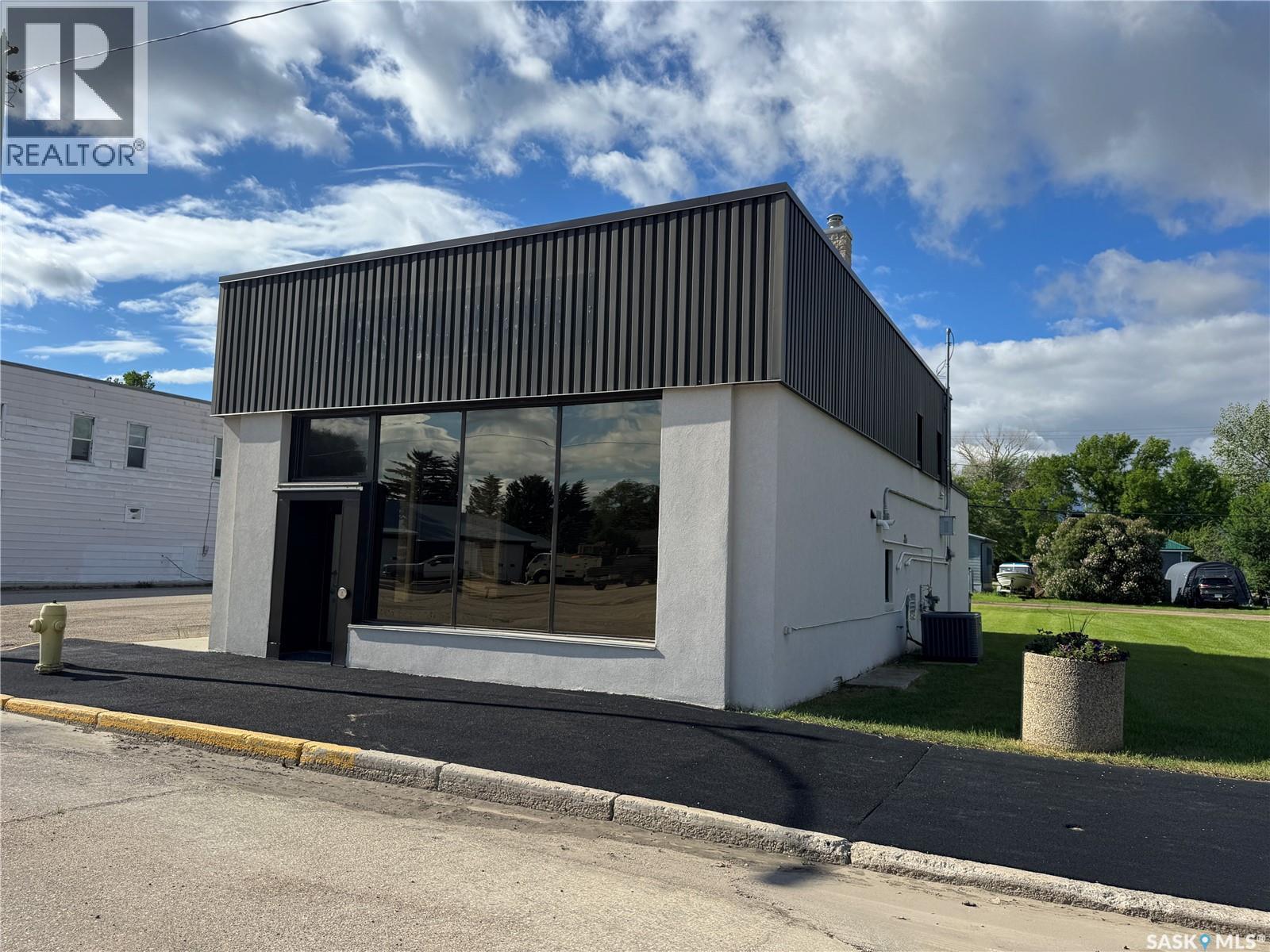 300 Royal STREET, Imperial, Saskatchewan