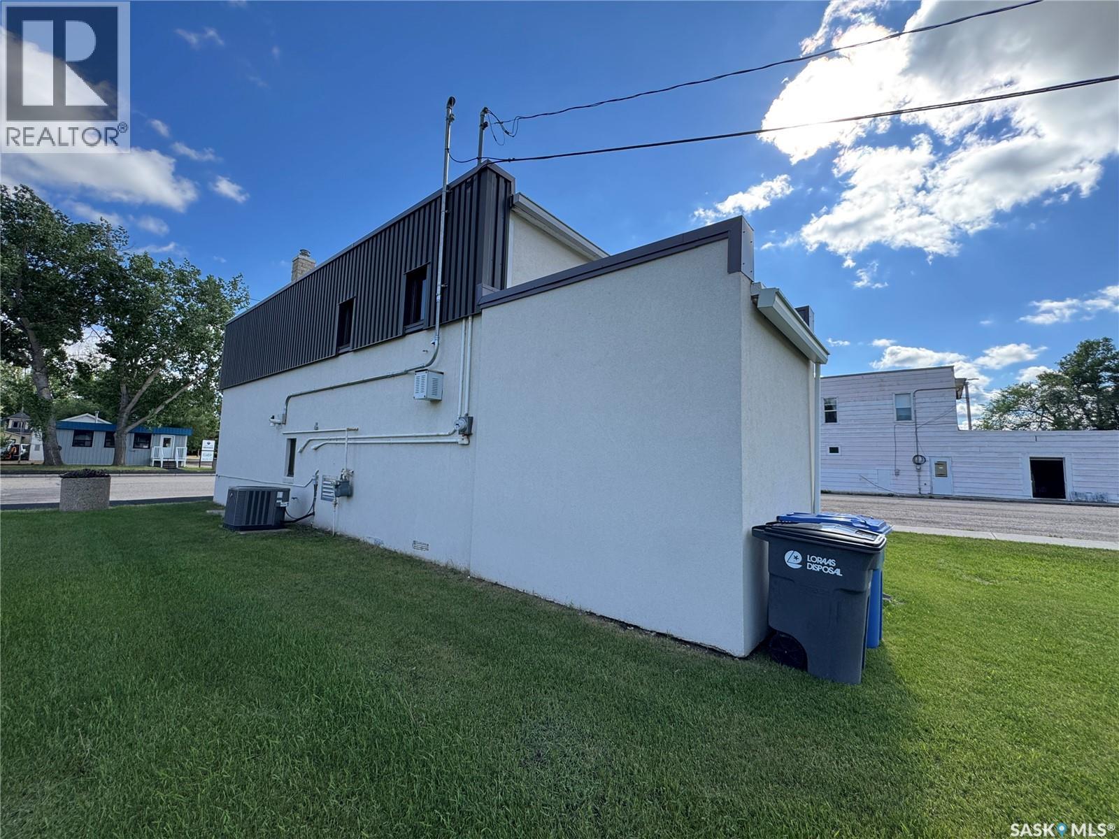 300 Royal Street, Imperial, Saskatchewan  S0G 2J0 - Photo 4 - SK039681