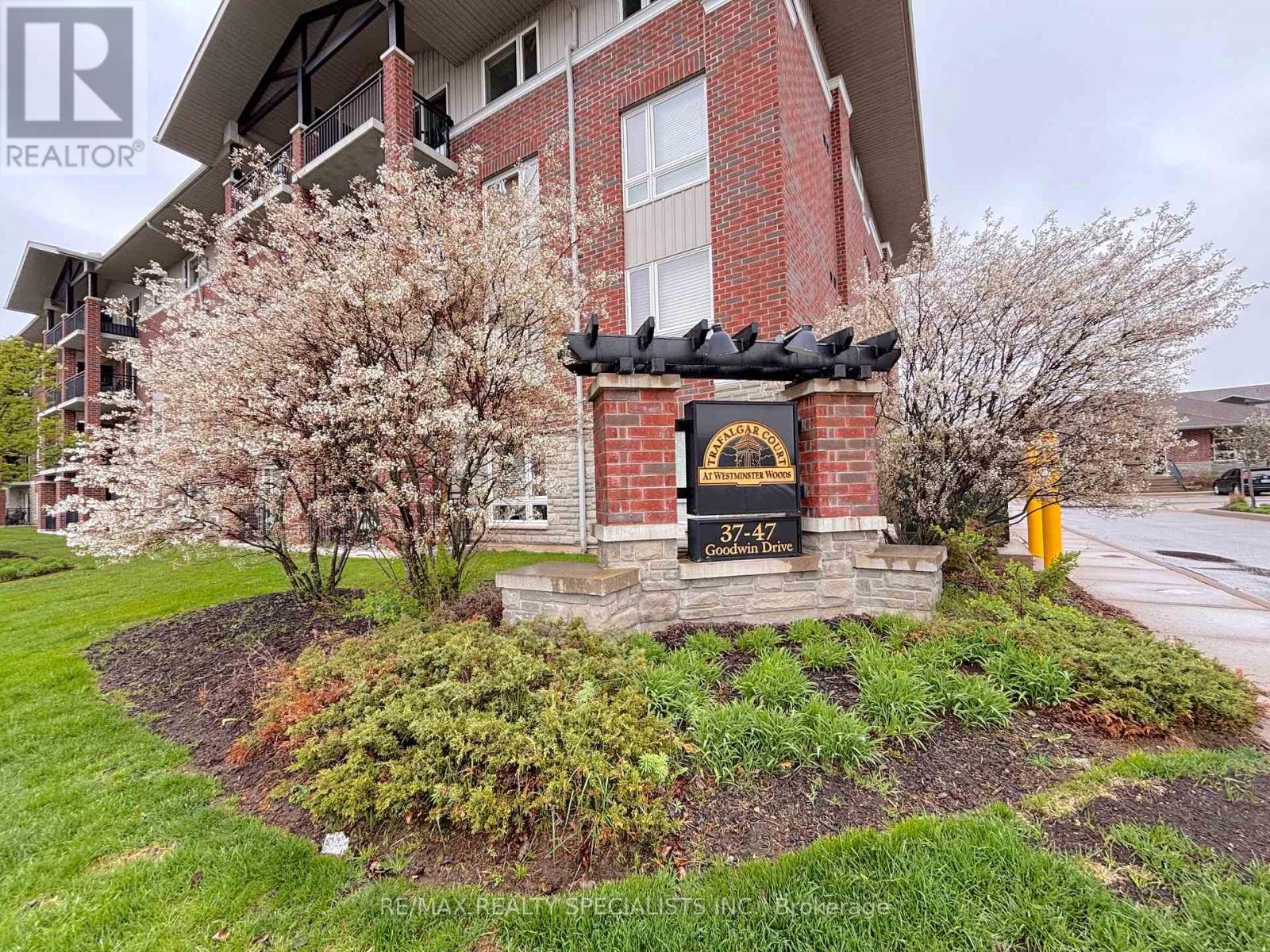 404 - 43 Goodwin Drive, Guelph, Ontario N1L 0E8 - Photo 2 - X13454042