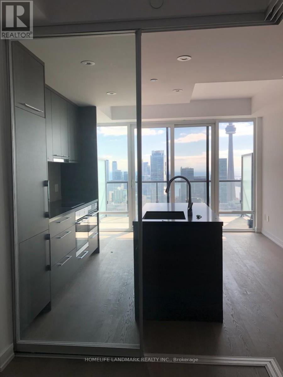 4609 - 488 University Avenue, Toronto, Ontario  M5G 0C1 - Photo 2 - C13454062