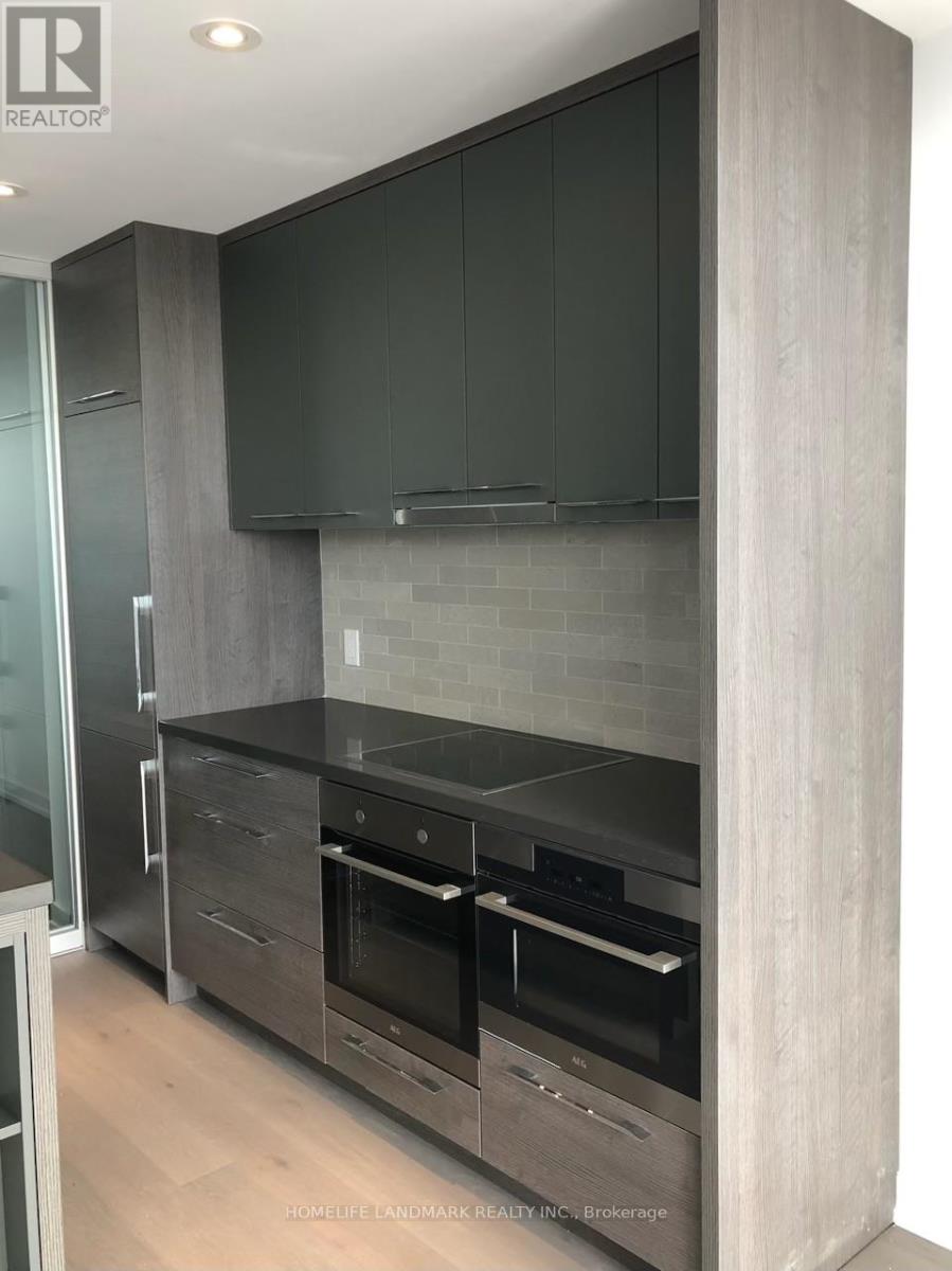 4609 - 488 University Avenue, Toronto, Ontario  M5G 0C1 - Photo 3 - C13454062