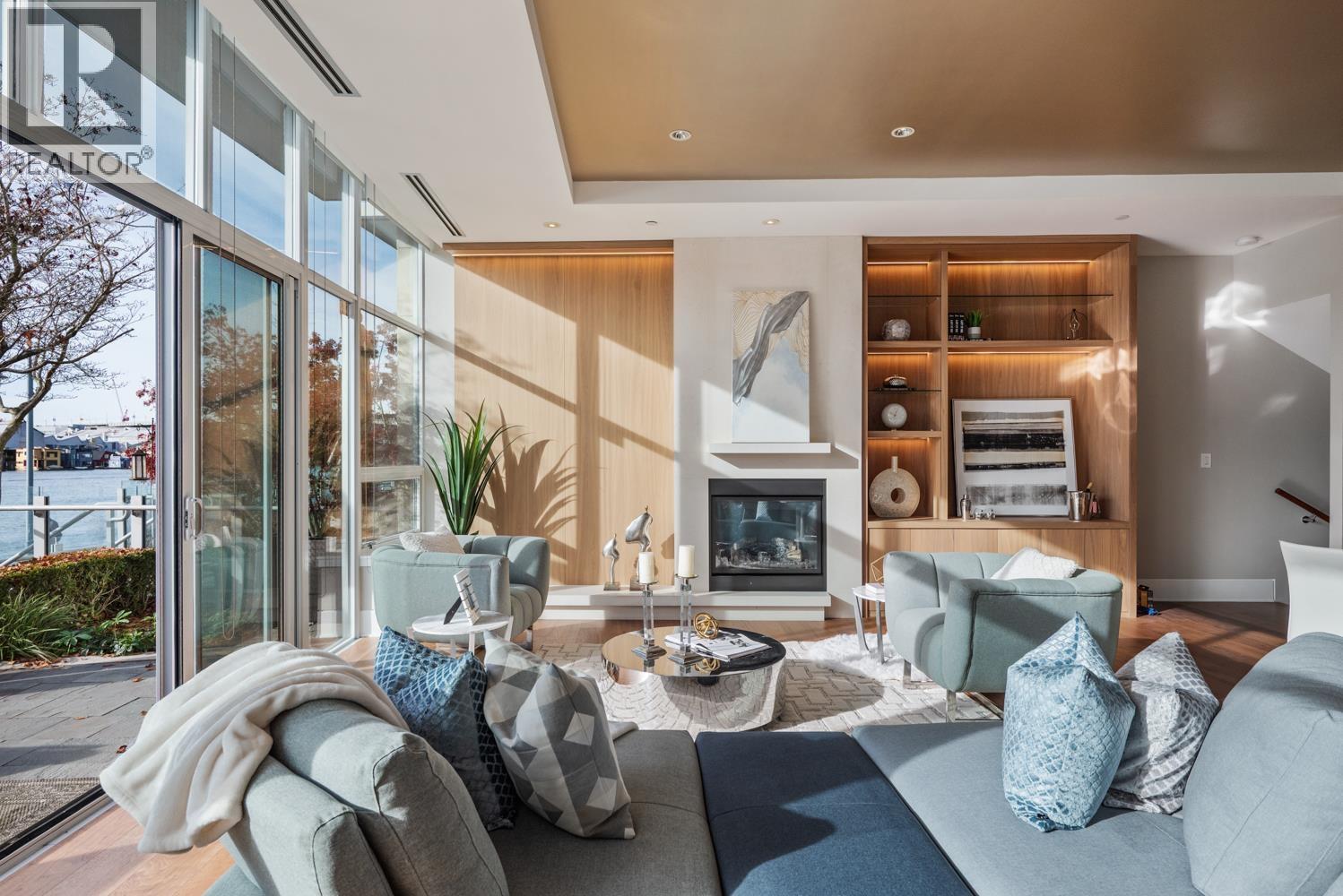 1576 Homer Mews, Vancouver, British Columbia  V6Z 0A6 - Photo 4 - R3136873