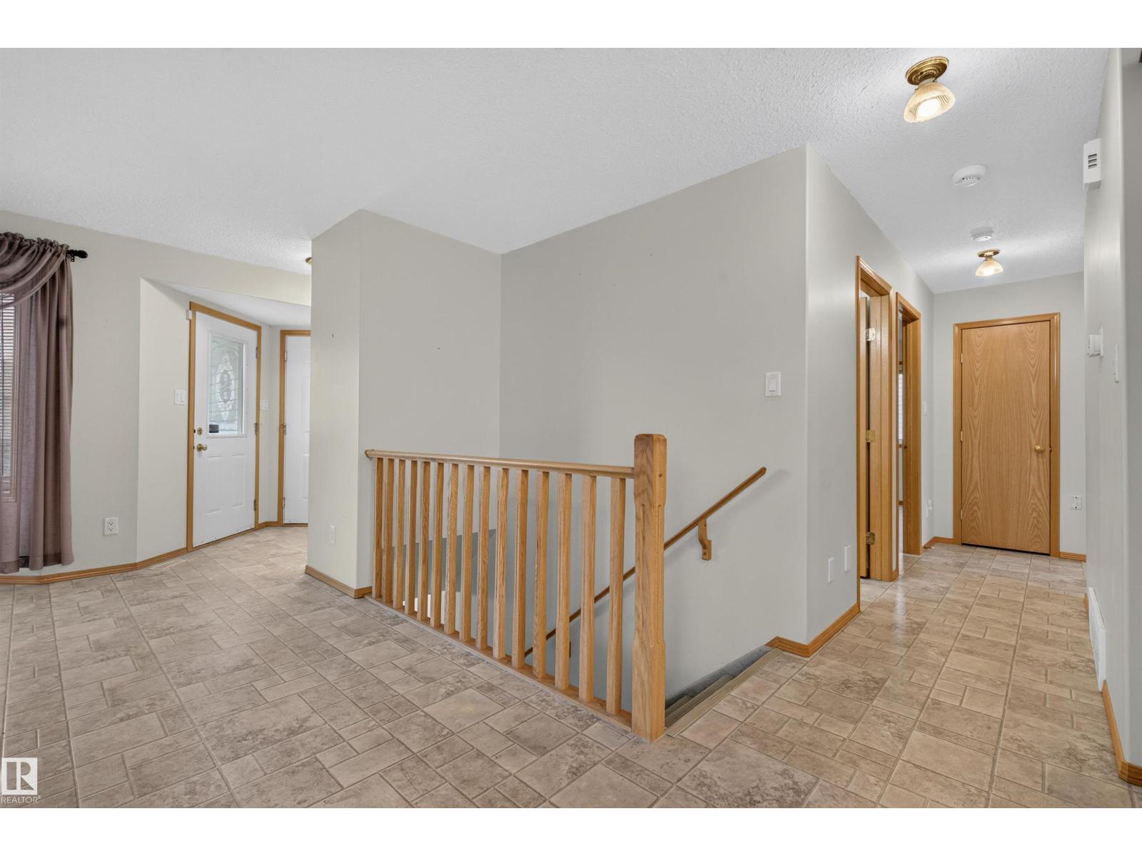 2403 3 Av, Cold Lake, Alberta  T9M 0A4 - Photo 9 - E4494037