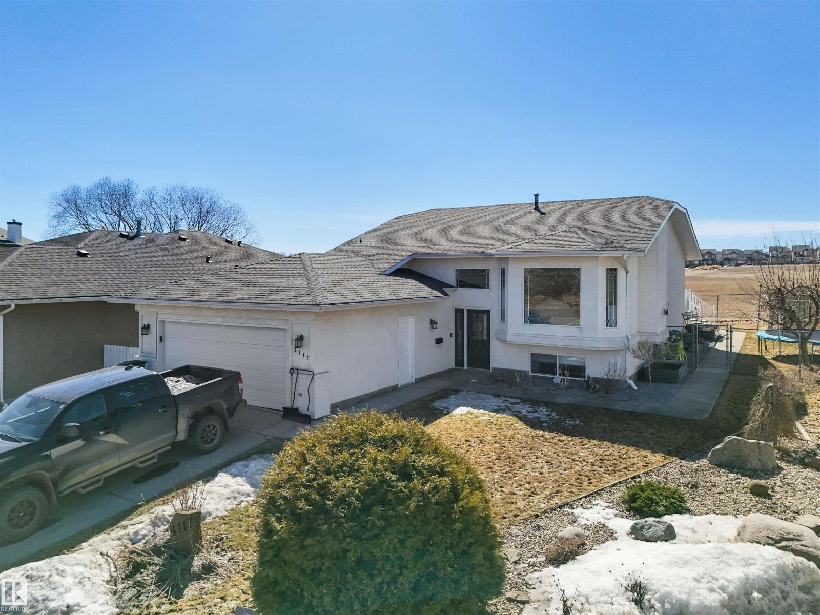 4117 46 AV, drayton valley, Alberta