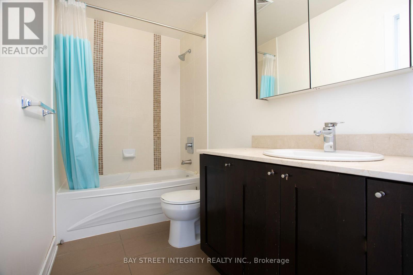 1408 - 4065 Brickstone Mews, Mississauga, Ontario  L5G 0G3 - Photo 8 - W13454088
