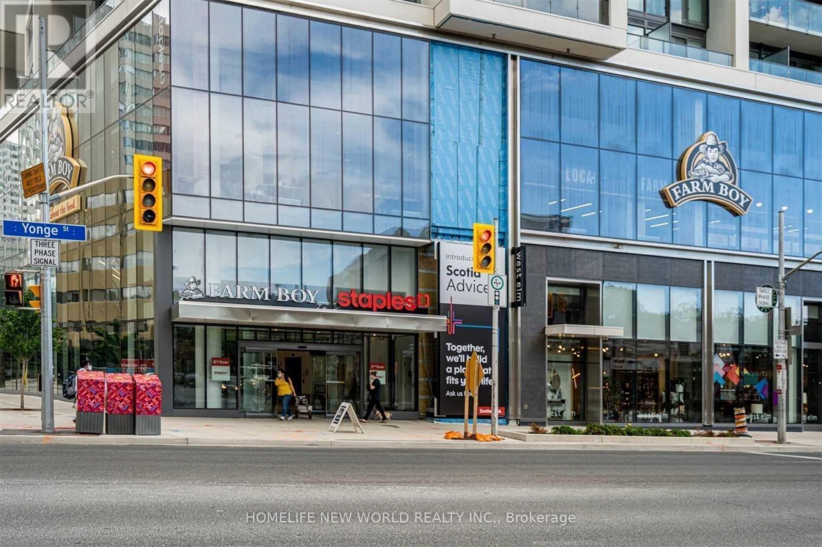 1037 - 8 Hillsdale Avenue, Toronto, Ontario  M4S 0B2 - Photo 2 - C13454124