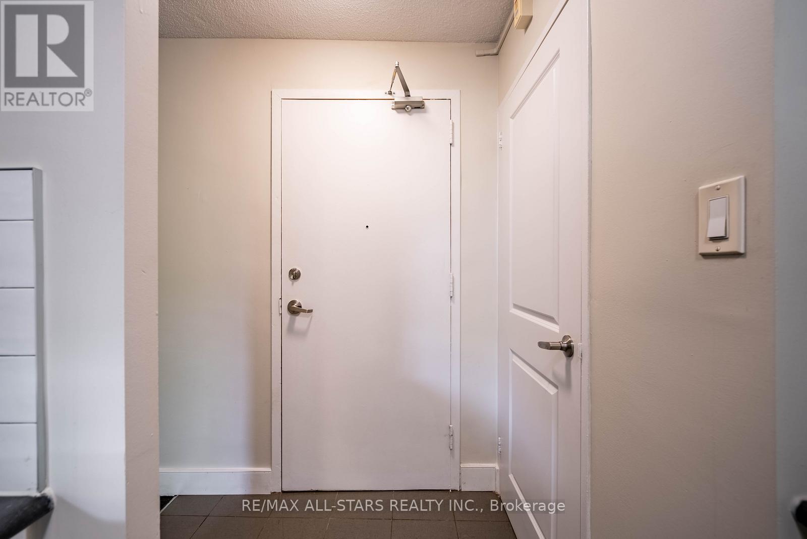 116 - 7 Albert Street, Whitchurch-Stouffville, Ontario  L4A 4H2 - Photo 5 - N13425824