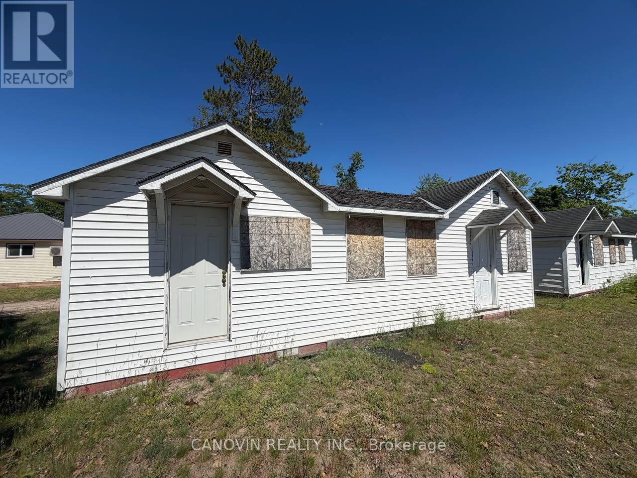 273 Mosley Street, Wasaga Beach, Ontario L9Z 2K1 - Photo 10 - S13454122