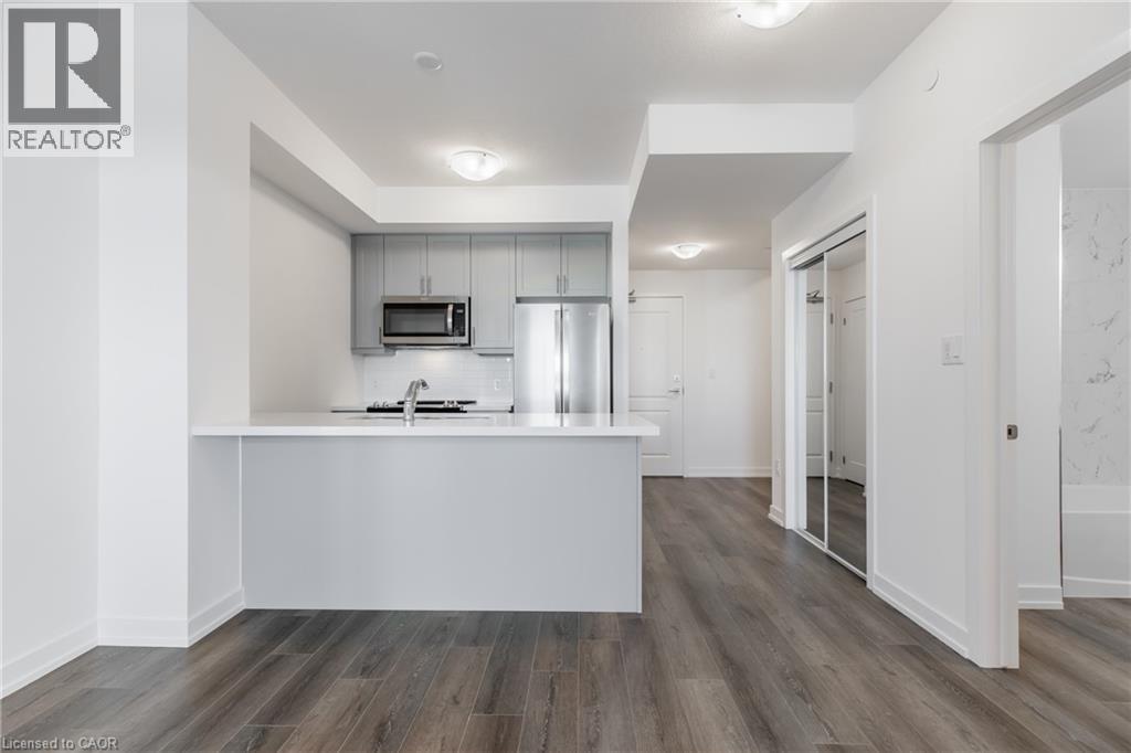 10 Mallard Trail Unit# 336, Waterdown, Ontario  L8B 2A7 - Photo 4 - 40840584