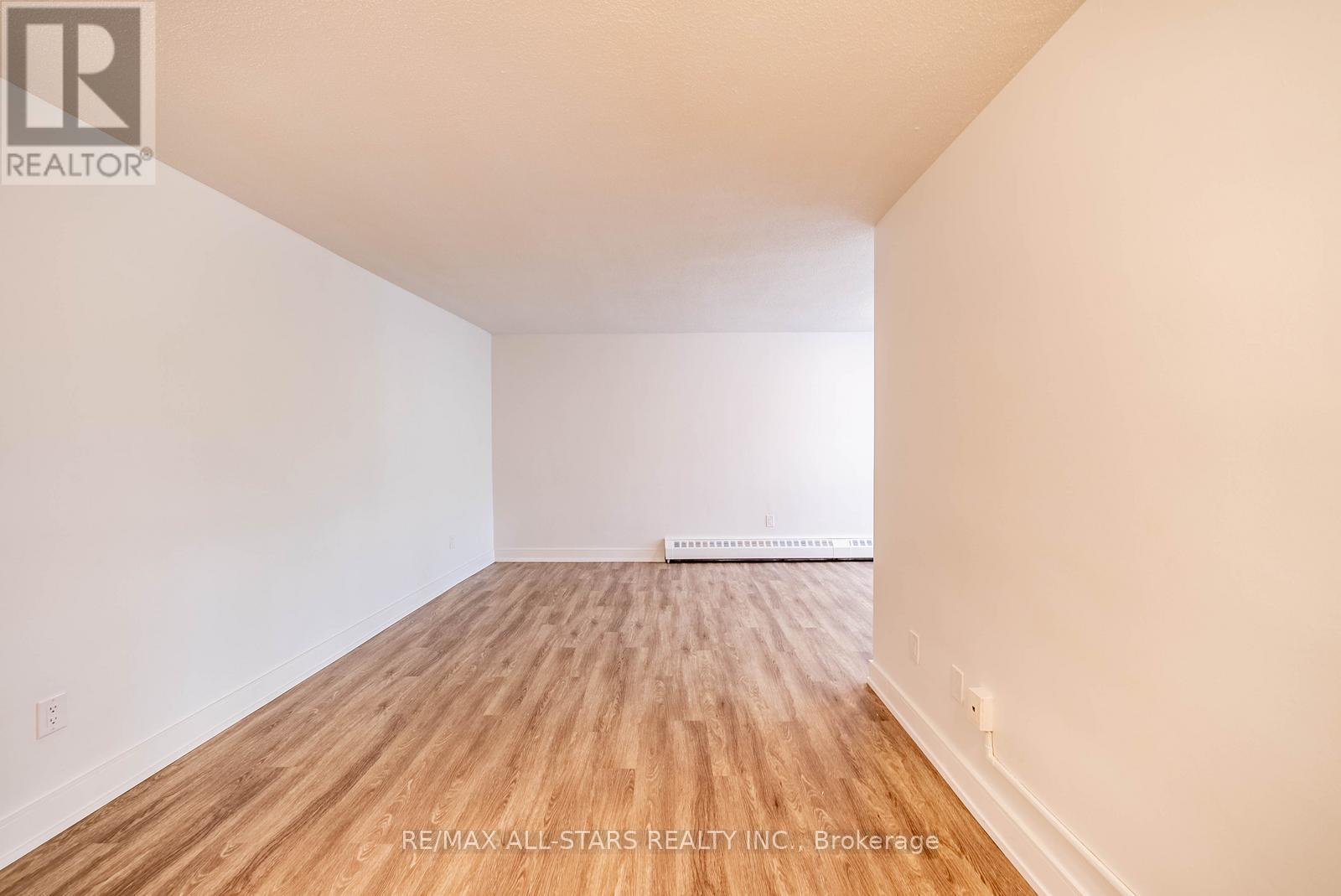 317 - 7 Albert Street, Whitchurch-Stouffville, Ontario  L4A 4H2 - Photo 4 - N13423400