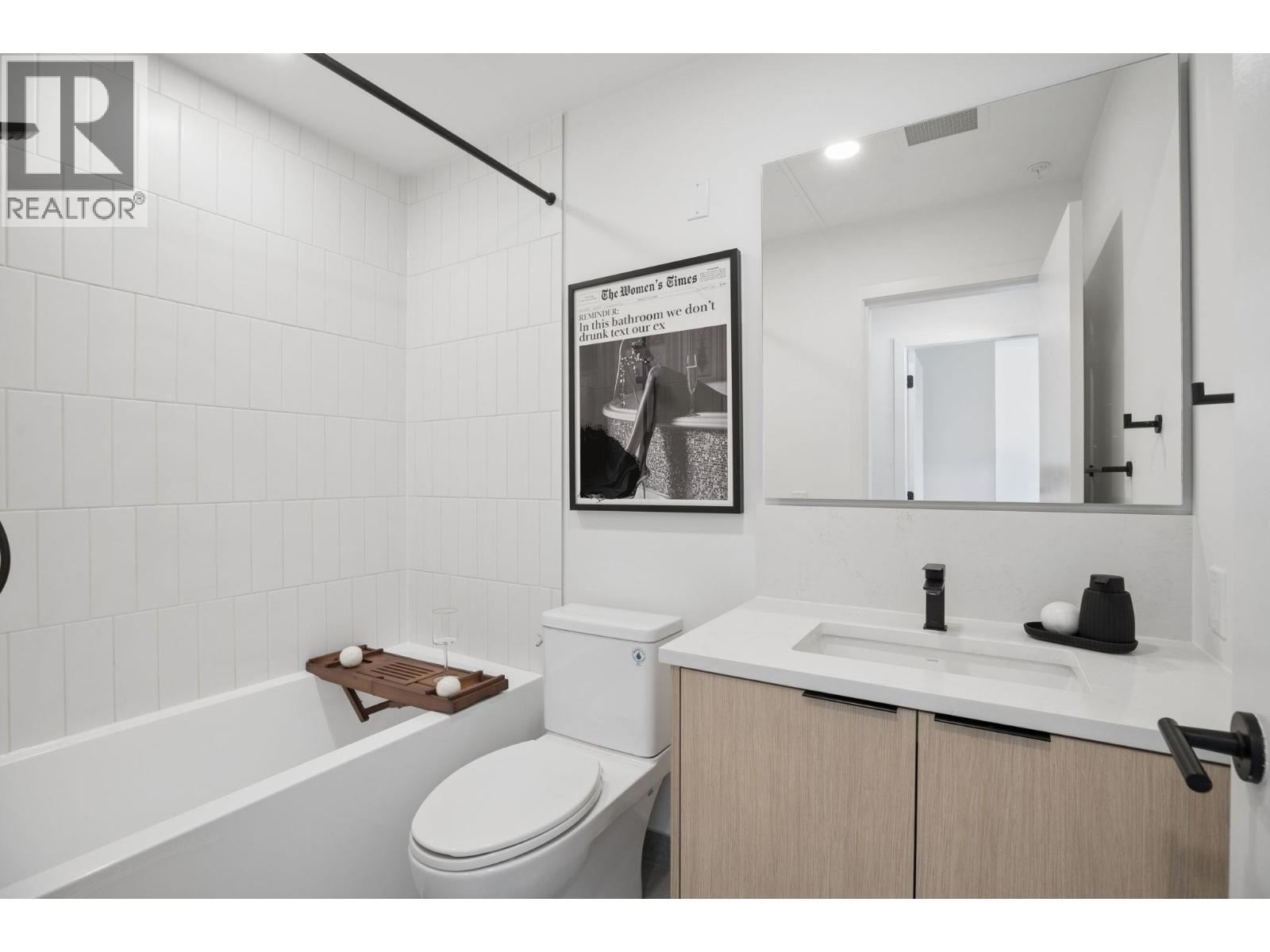 321 422 E 3rd Street, North Vancouver, British Columbia  V7L 0K1 - Photo 15 - R3131873