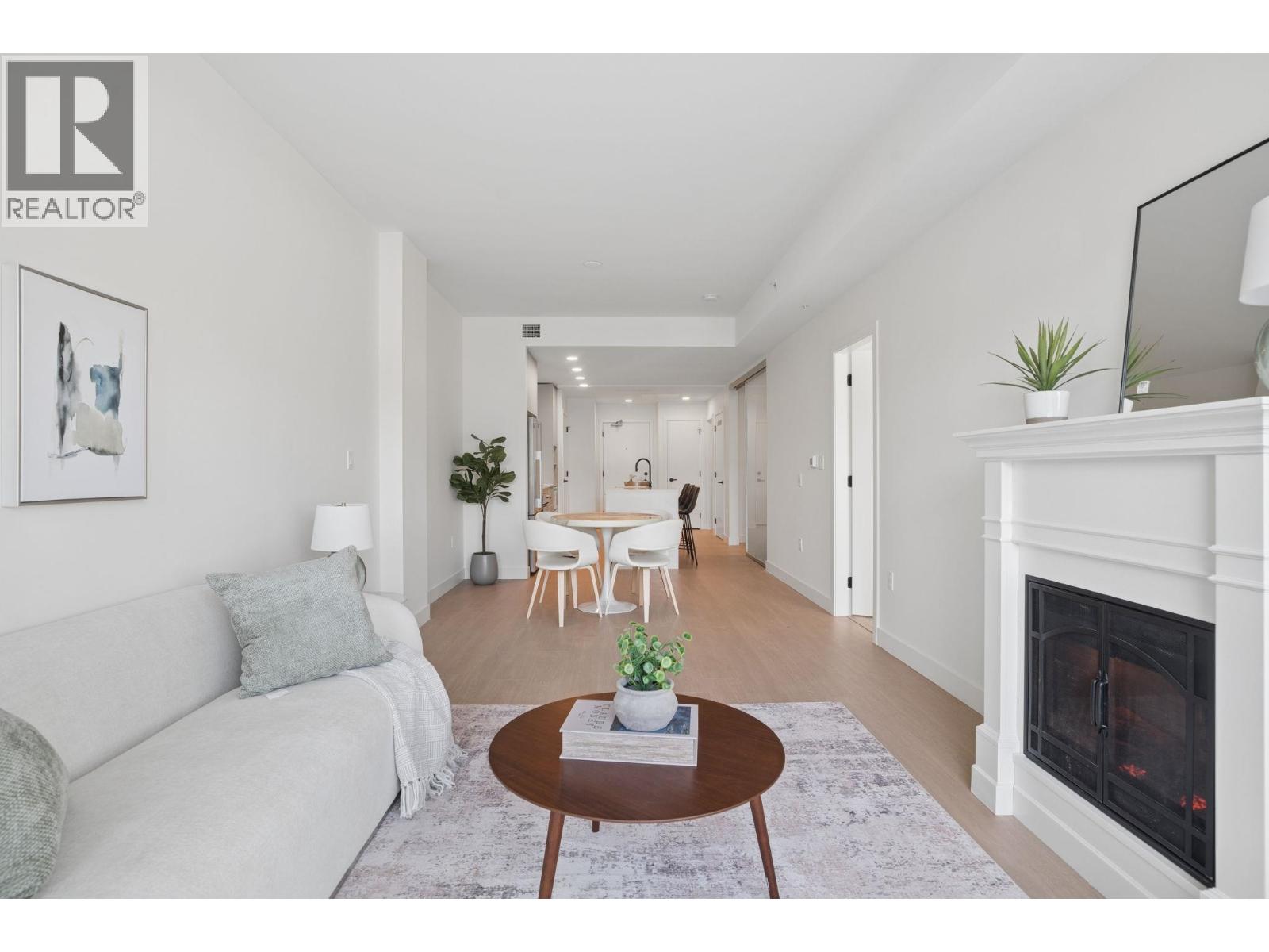 321 422 E 3rd Street, North Vancouver, British Columbia  V7L 0K1 - Photo 4 - R3131873