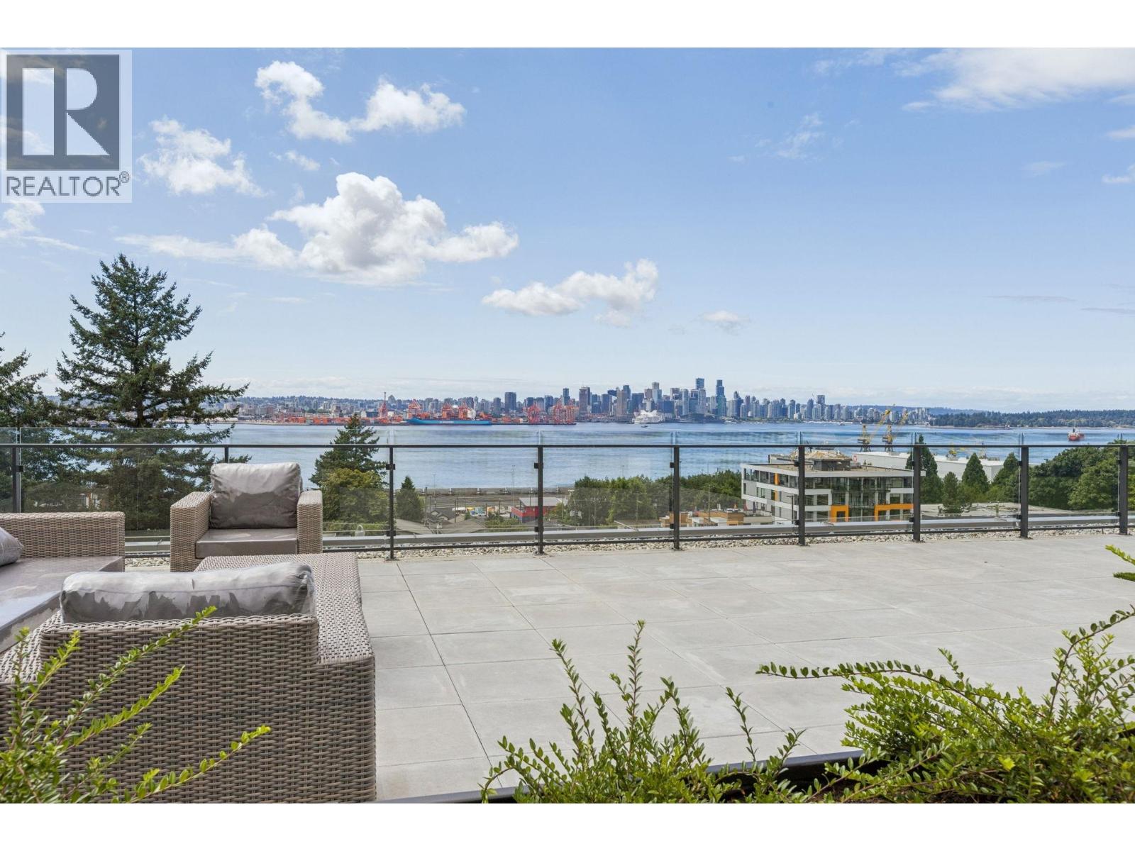 321 422 E 3rd Street, North Vancouver, British Columbia  V7L 0K1 - Photo 29 - R3131873