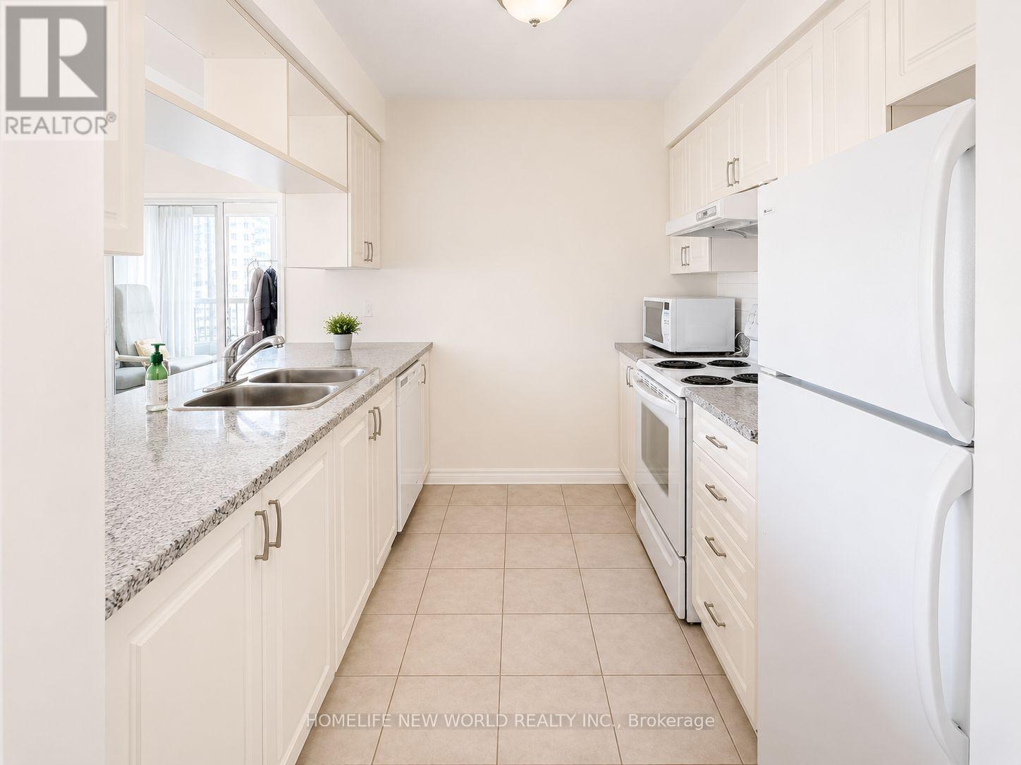 2104 - 70 Town Centre Court, Toronto, Ontario M1P 0B2 - Photo 6 - E13454140