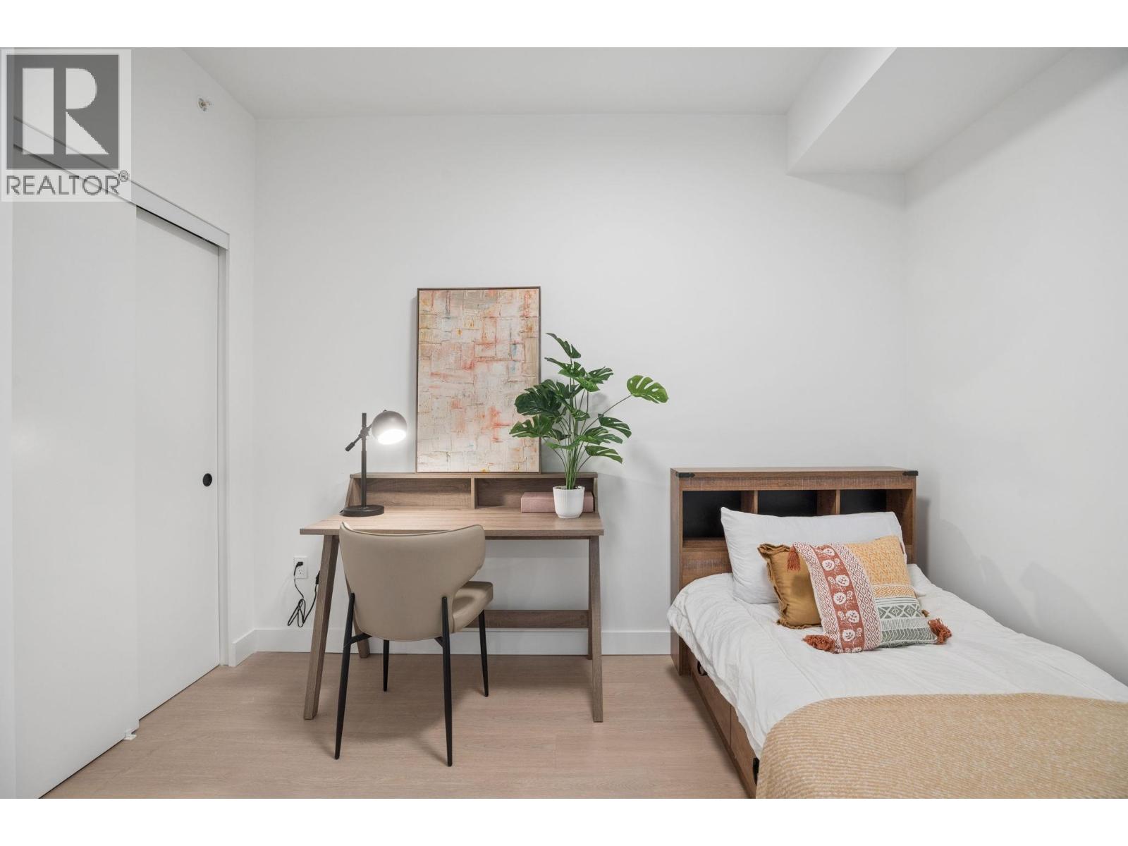 563 422 E 3rd Street, North Vancouver, British Columbia  V7L 0K1 - Photo 17 - R3131857