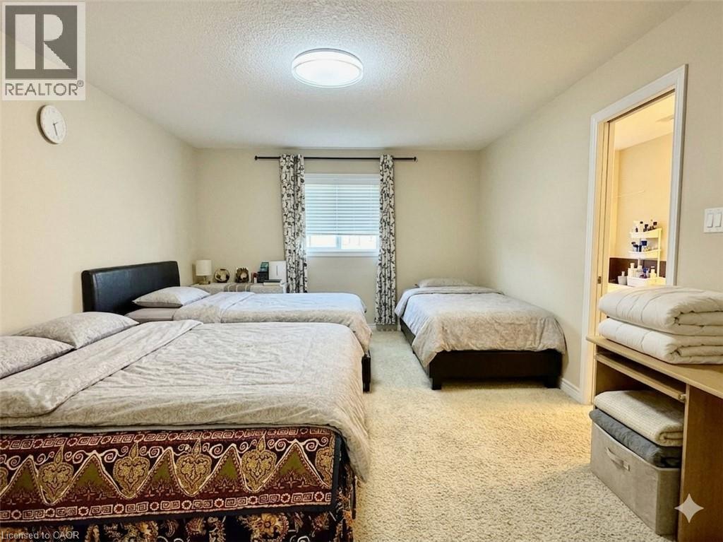 139 Coopershawk Street, Kitchener, Ontario  N2K 4J3 - Photo 8 - 40840575