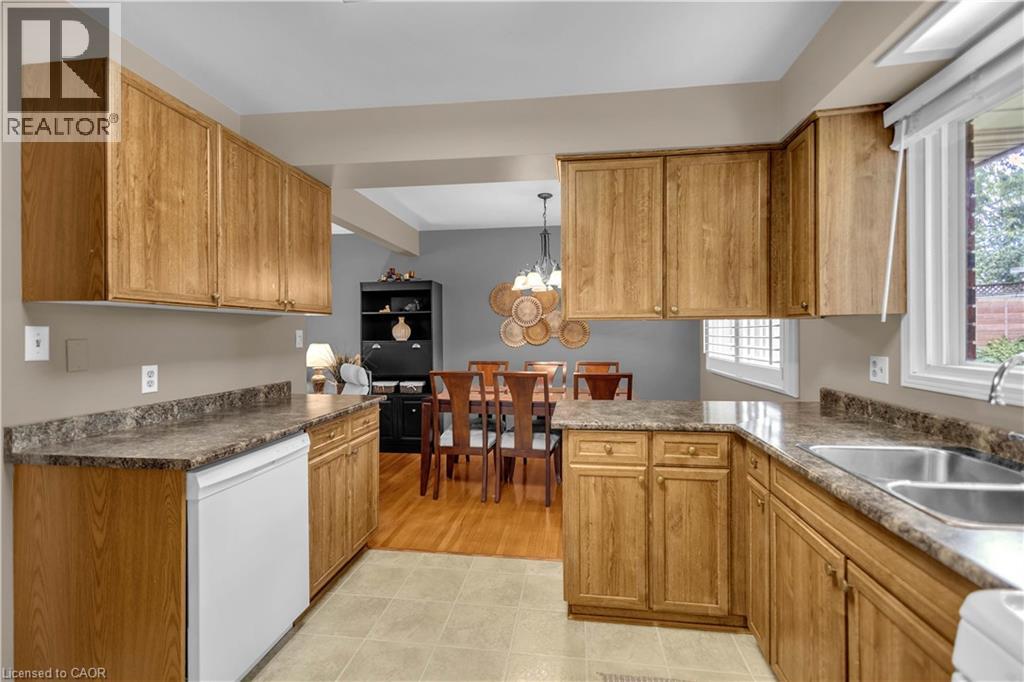 99 Fife Street E, Caledonia, Ontario  N3W 1E7 - Photo 10 - 40838823
