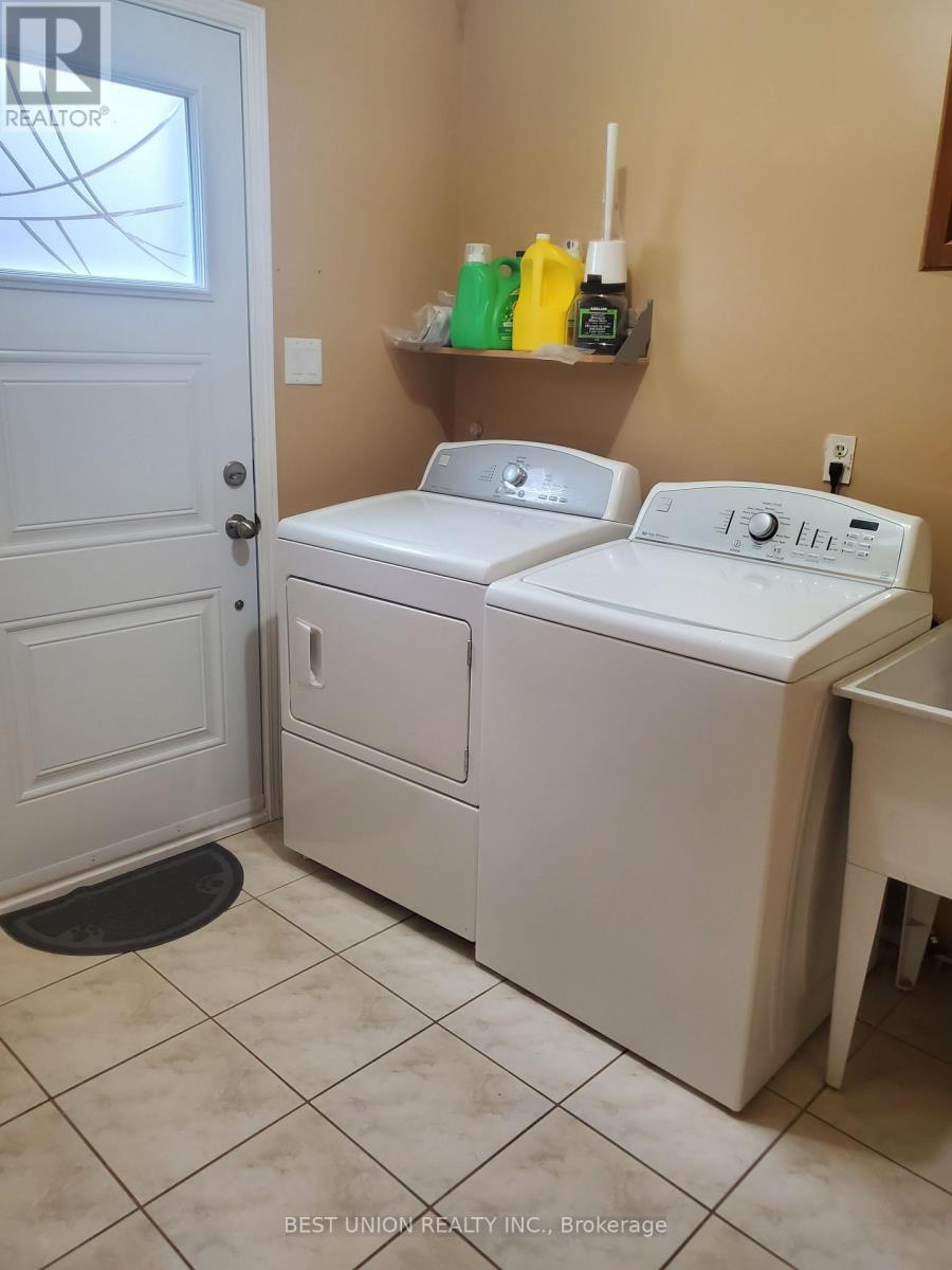 104 Houseman Crescent, Richmond Hill, Ontario L4C 7S5 - Photo 23 - N13454144