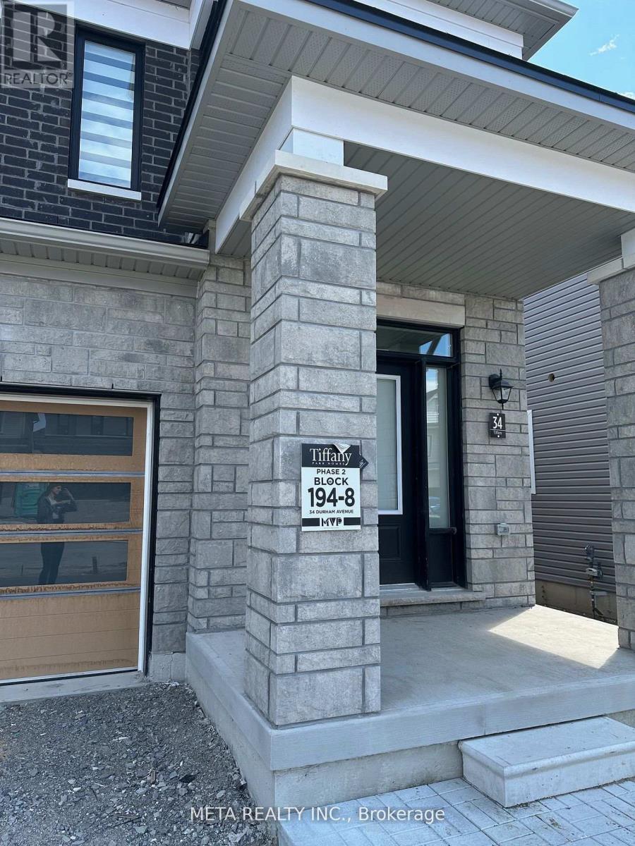 34 Durham Avenue, Barrie, Ontario  L9S 2Z8 - Photo 2 - S13454142
