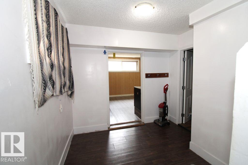 12041 86 St Nw, Edmonton, Alberta  T5B 3K5 - Photo 18 - E4494045