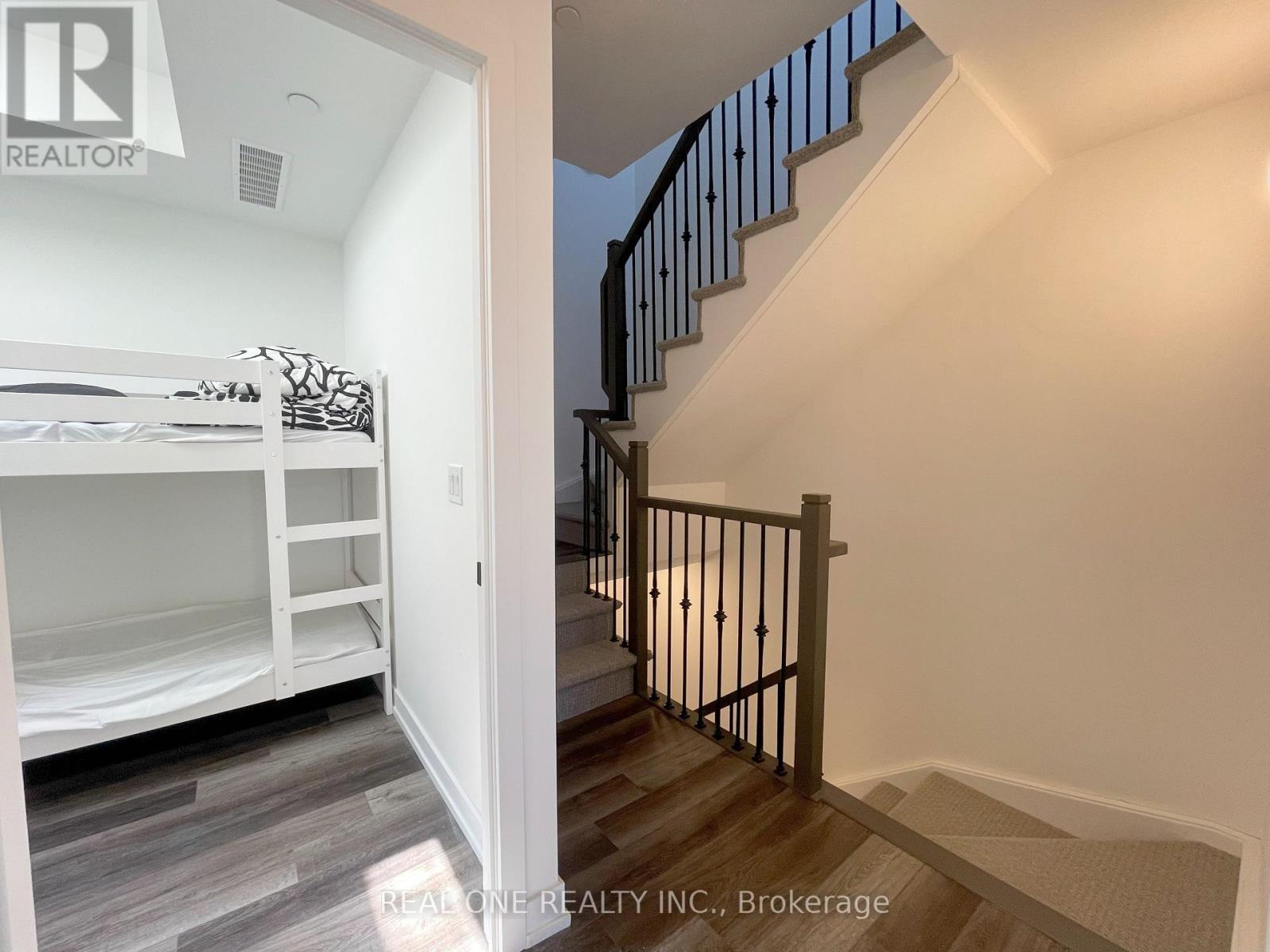 19 - 851 Sheppard Avenue W, Toronto, Ontario  M3H 0G2 - Photo 21 - C13053608