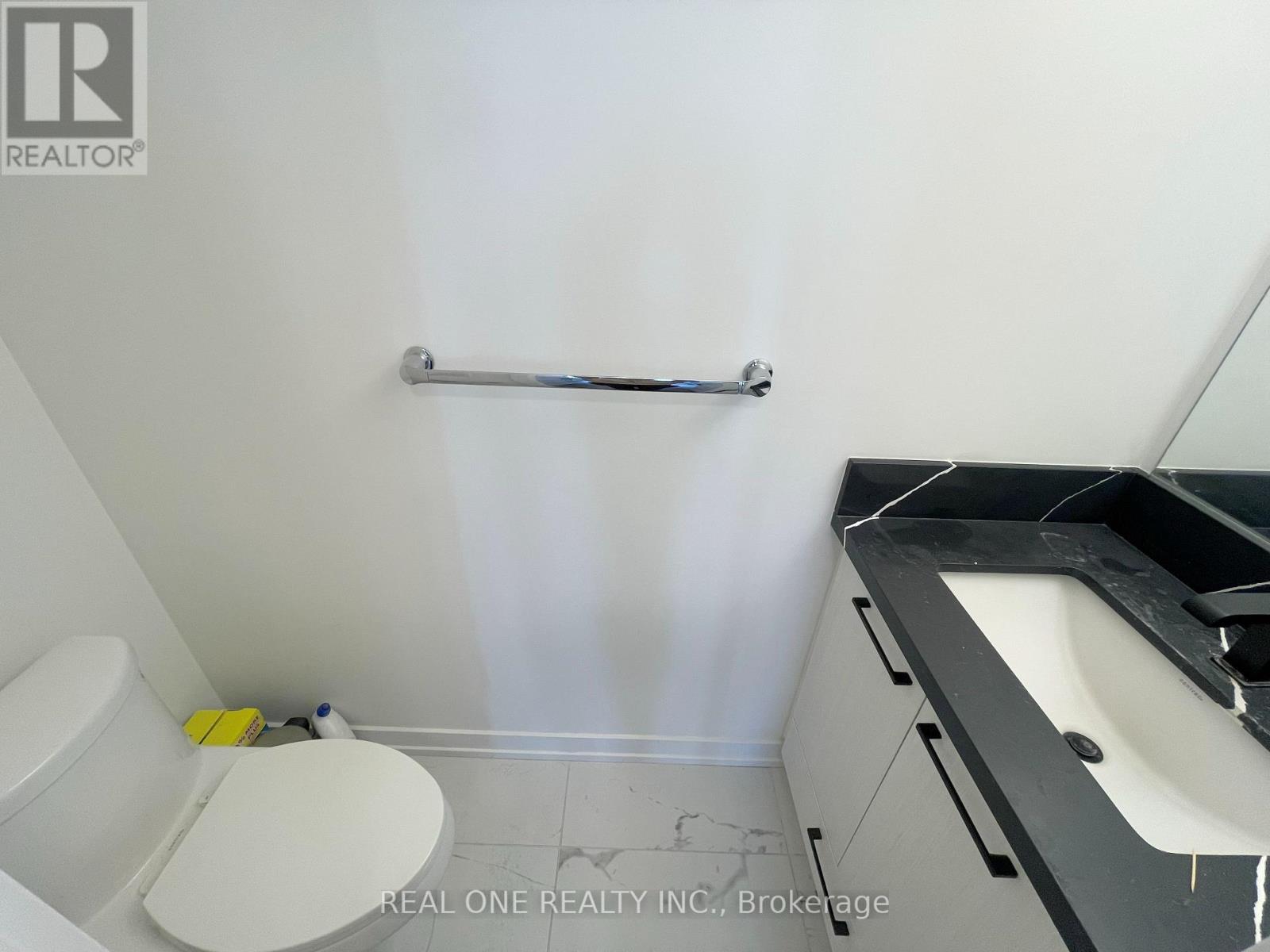 19 - 851 Sheppard Avenue W, Toronto, Ontario  M3H 0G2 - Photo 12 - C13053608
