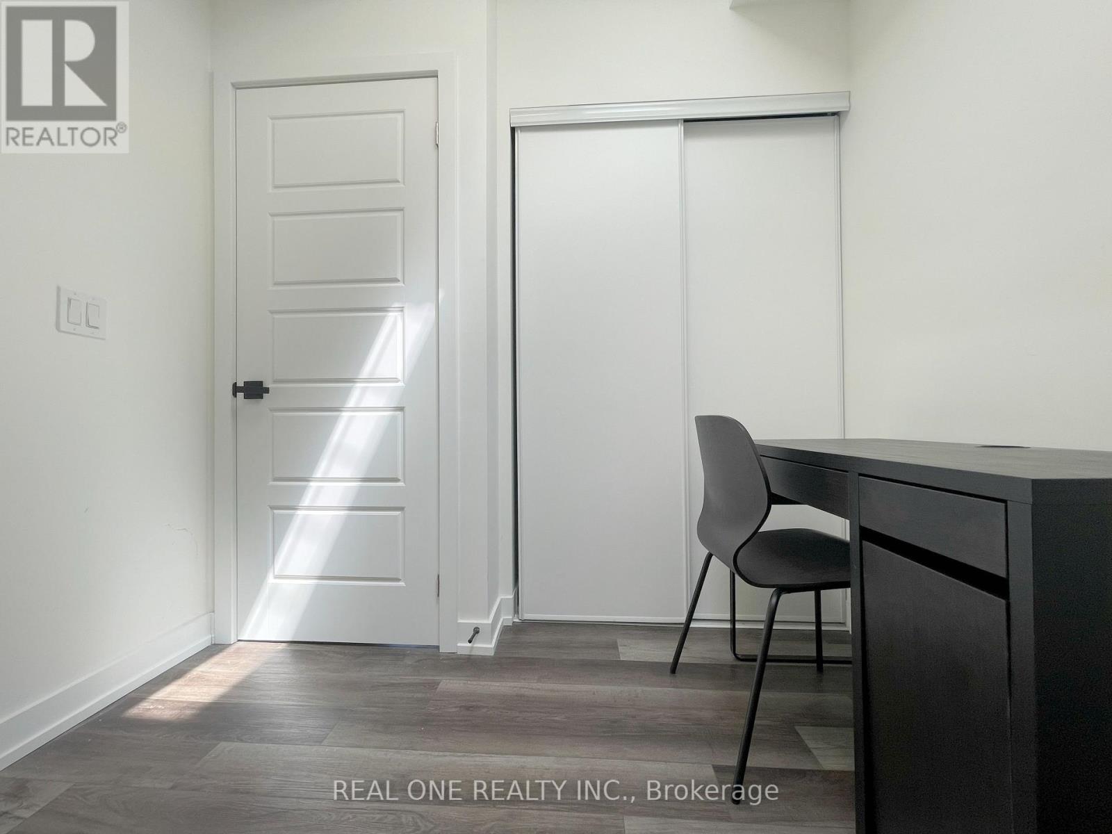 19 - 851 Sheppard Avenue W, Toronto, Ontario  M3H 0G2 - Photo 18 - C13053608