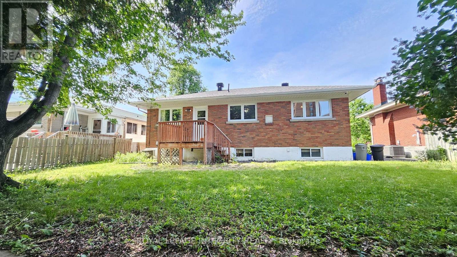 1764 Gage Crescent, Ottawa, Ontario  K2C 0Z9 - Photo 3 - X13454156