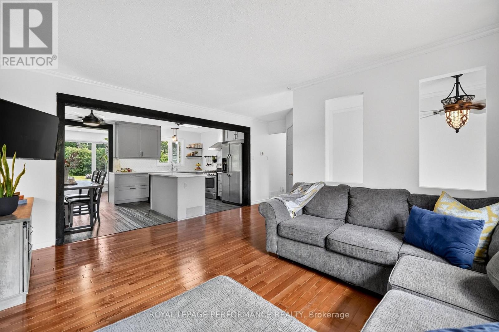 1133 Hickory Street, Clarence-Rockland, Ontario  K4K 1K9 - Photo 6 - X13454216